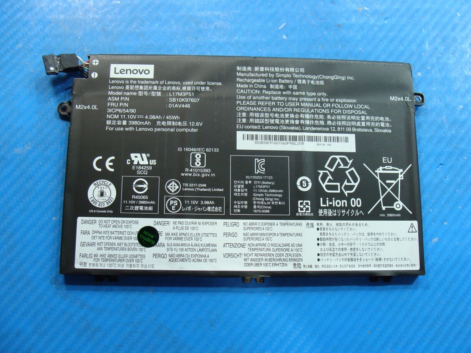 Lenovo ThinkPad 14” E495 OEM Battery 11.1V 45Wh 4080mAh L17M3P51 01AV446 99%