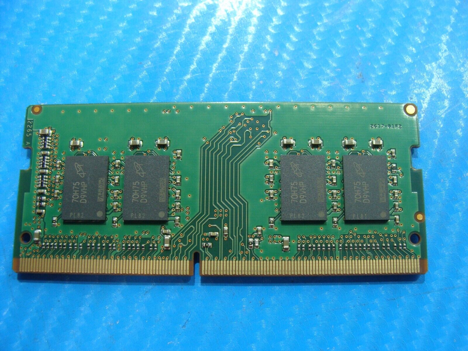 Dell 9560 So-Dimm Micron 8GB 1Rx8 Memory RAM PC4-2400T MTA8ATF1G64HZ-2G3H1