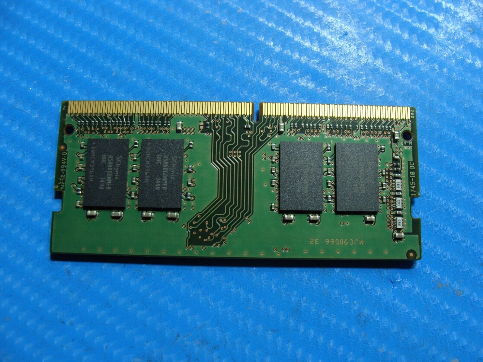 Dell 5480 SK Hynix 8Gb 1Rx8 Memory Ram So-Dimm PC4-2400T HMA81GS6MFR8N-UH