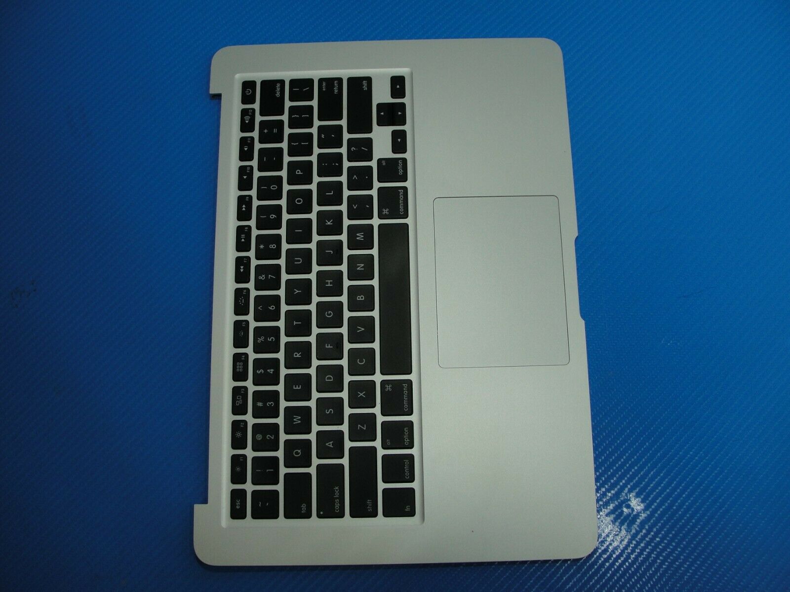 MacBook Air A1466 MD760LL/B Early 2014 13