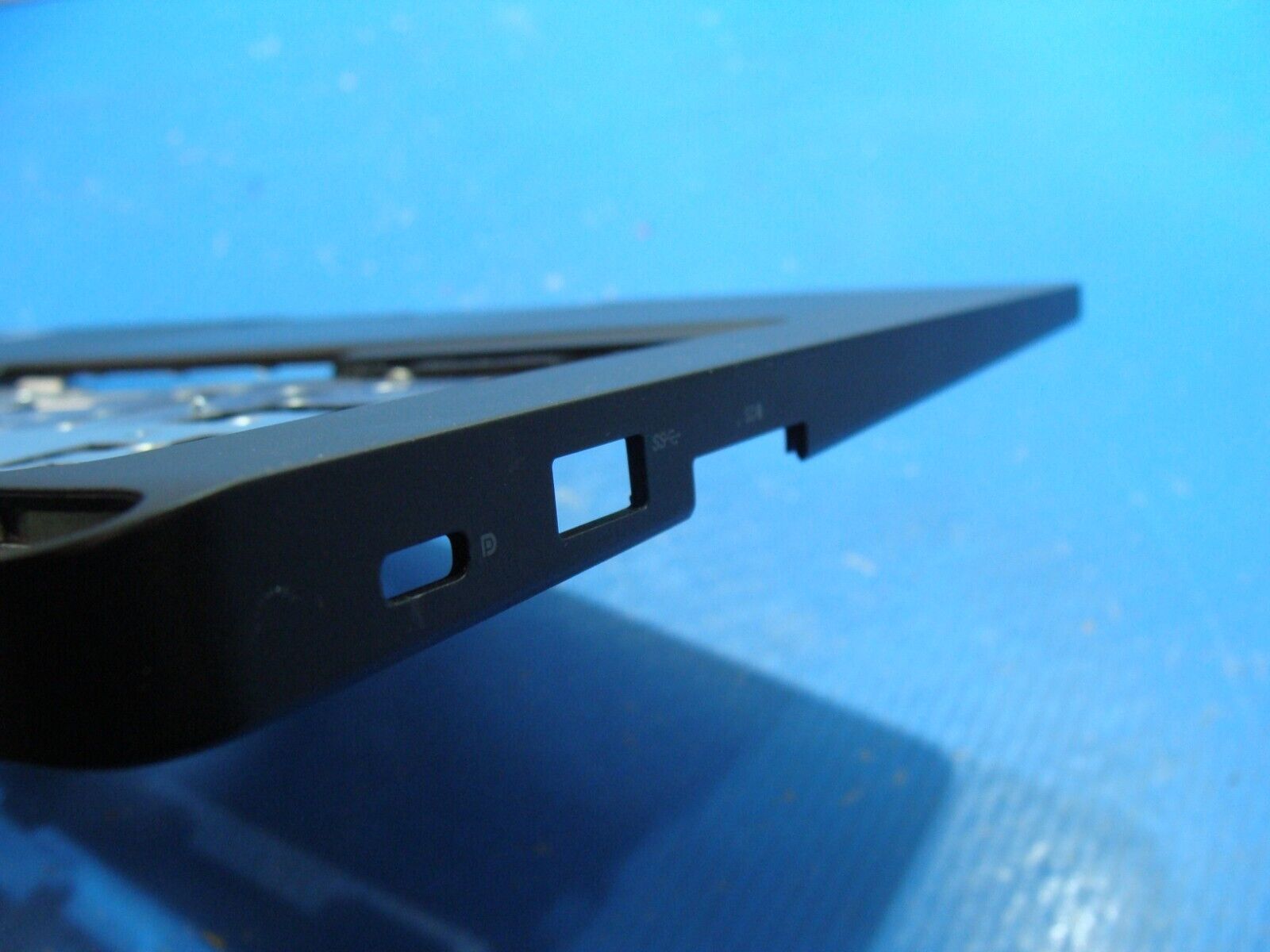 Dell Latitude 14” 5490 Genuine Laptop Palmrest w/TouchPad Black CN2T6