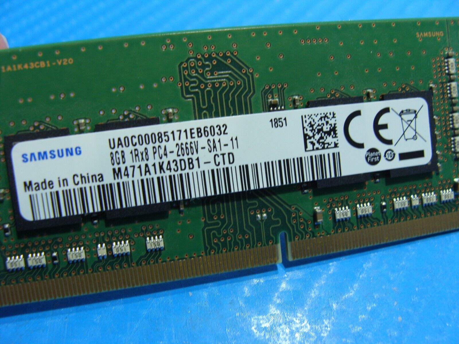 Dell 15 9570 Samsung 16GB (2x8GB) PC4-2666V Memory RAM SO-DIMM M471A1K43DB1-CTD