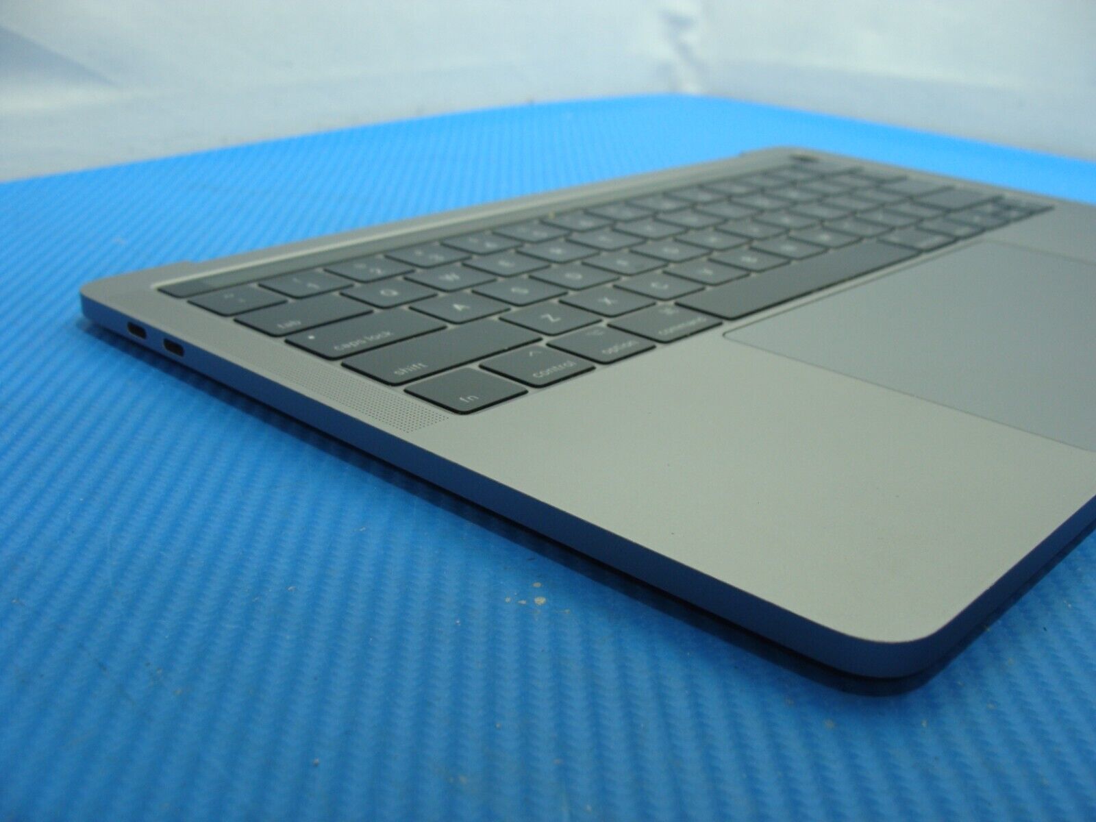 MacBook Pro A1706 13