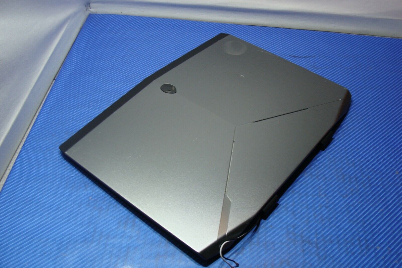 Dell Alienware 14 14 OEM Laptop Back Cover w/Front Bezel XHGGM AM0US000G10