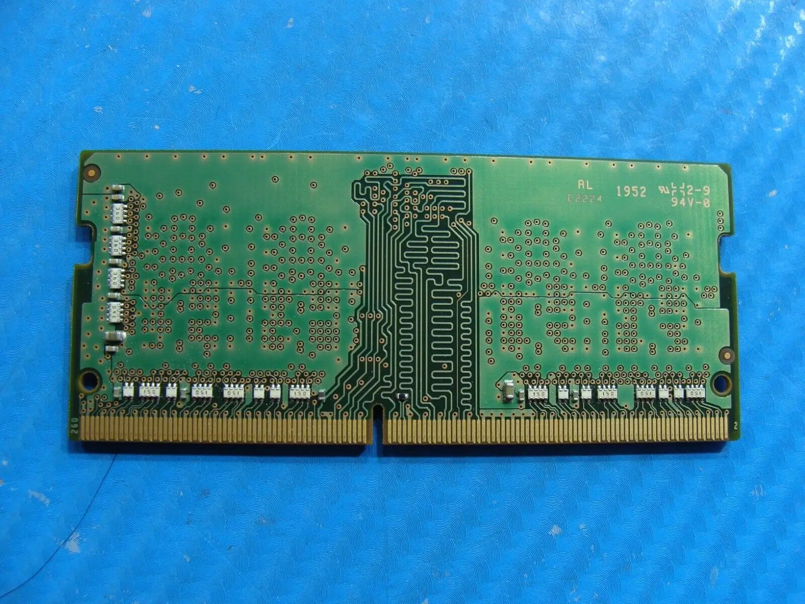 Dell G3 3500 Samsung 4GB 1Rx16 PC4-3200AA Memory RAM SO-DIMM M471A5244CB0-CWE