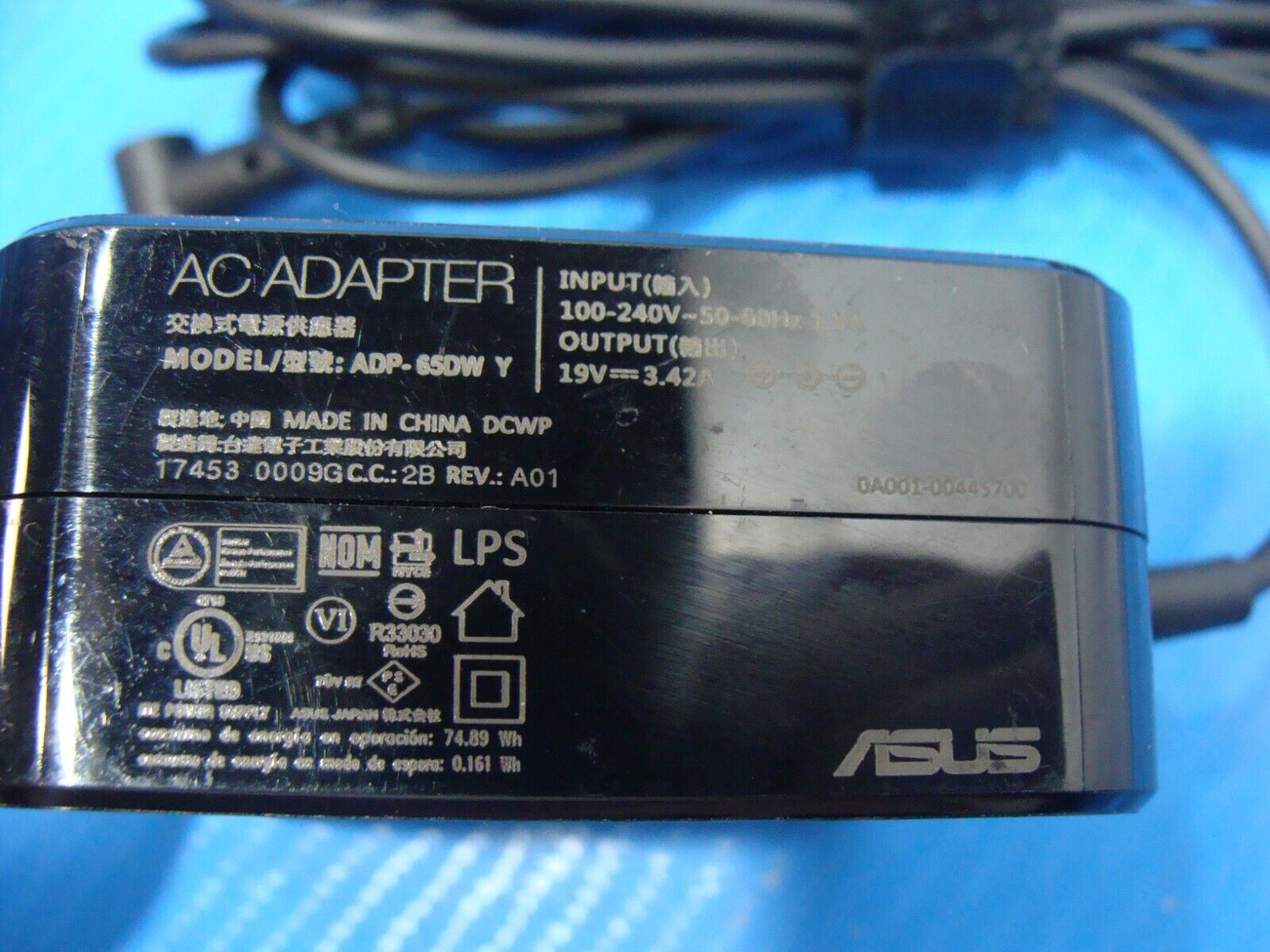 Genuine 65 W - Asus Laptop Charger AC Power Adapter 19V 3.42A 4.0mm