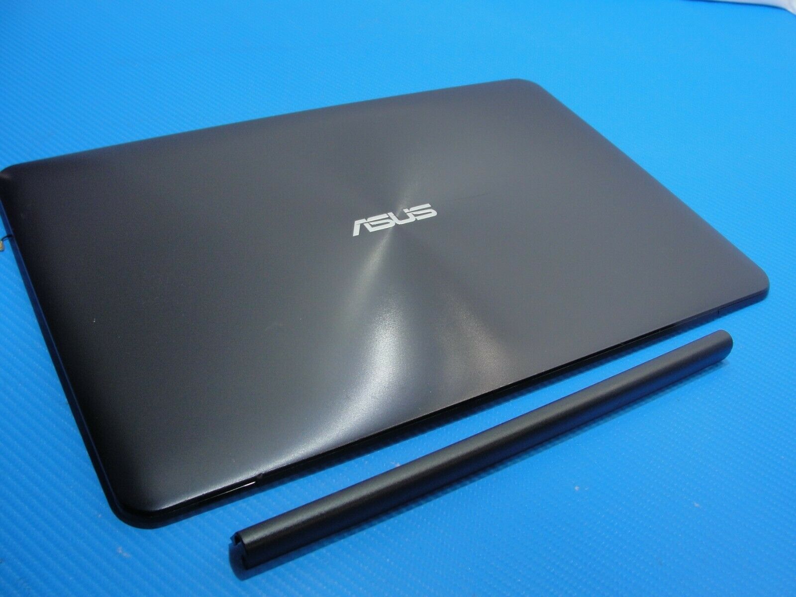 Asus 15.6