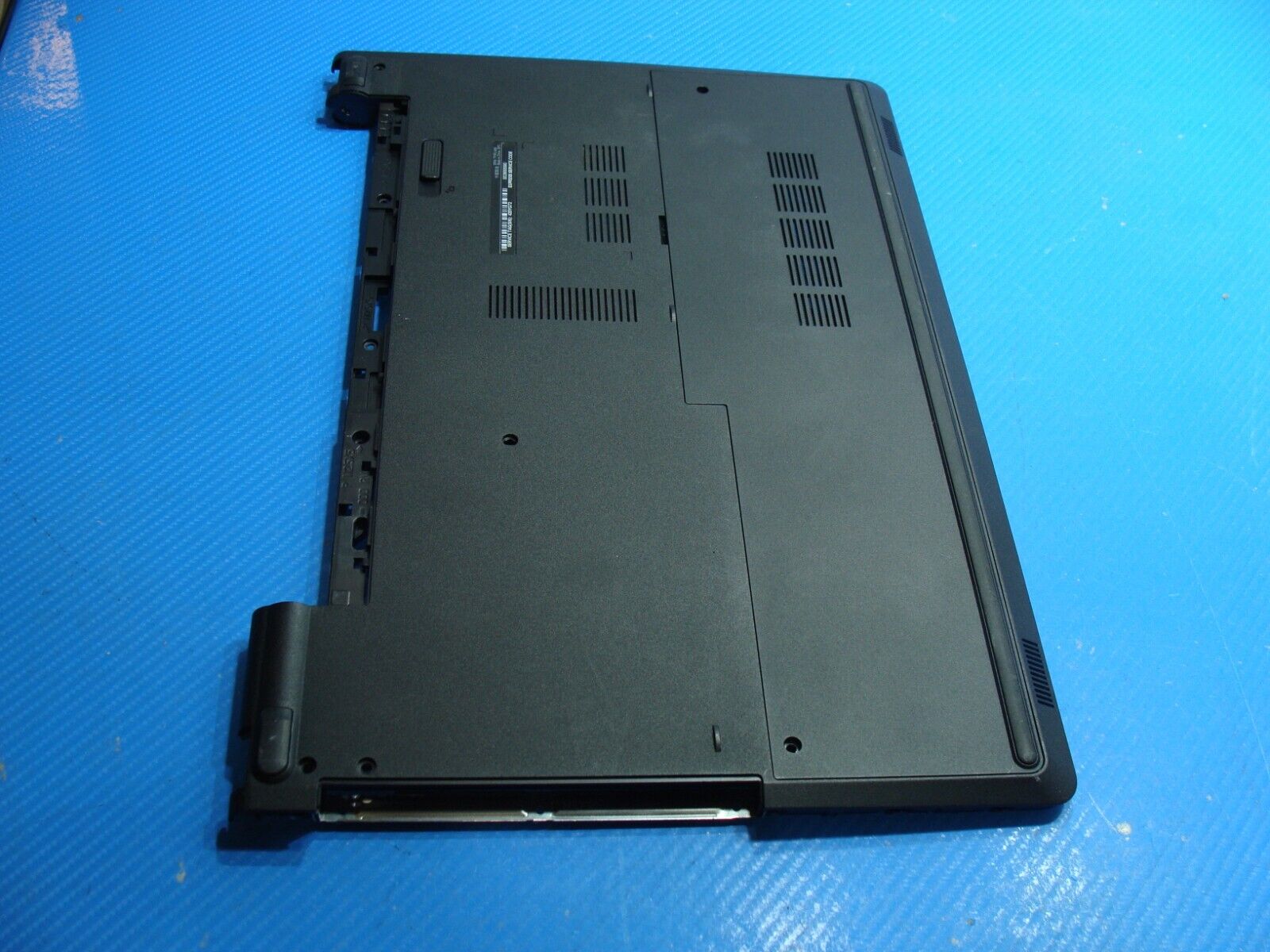 Dell Inspiron 15.6” 15-5555 OEM Bottom Case Cover w/Cover Door PTM4C AP1AP000B00