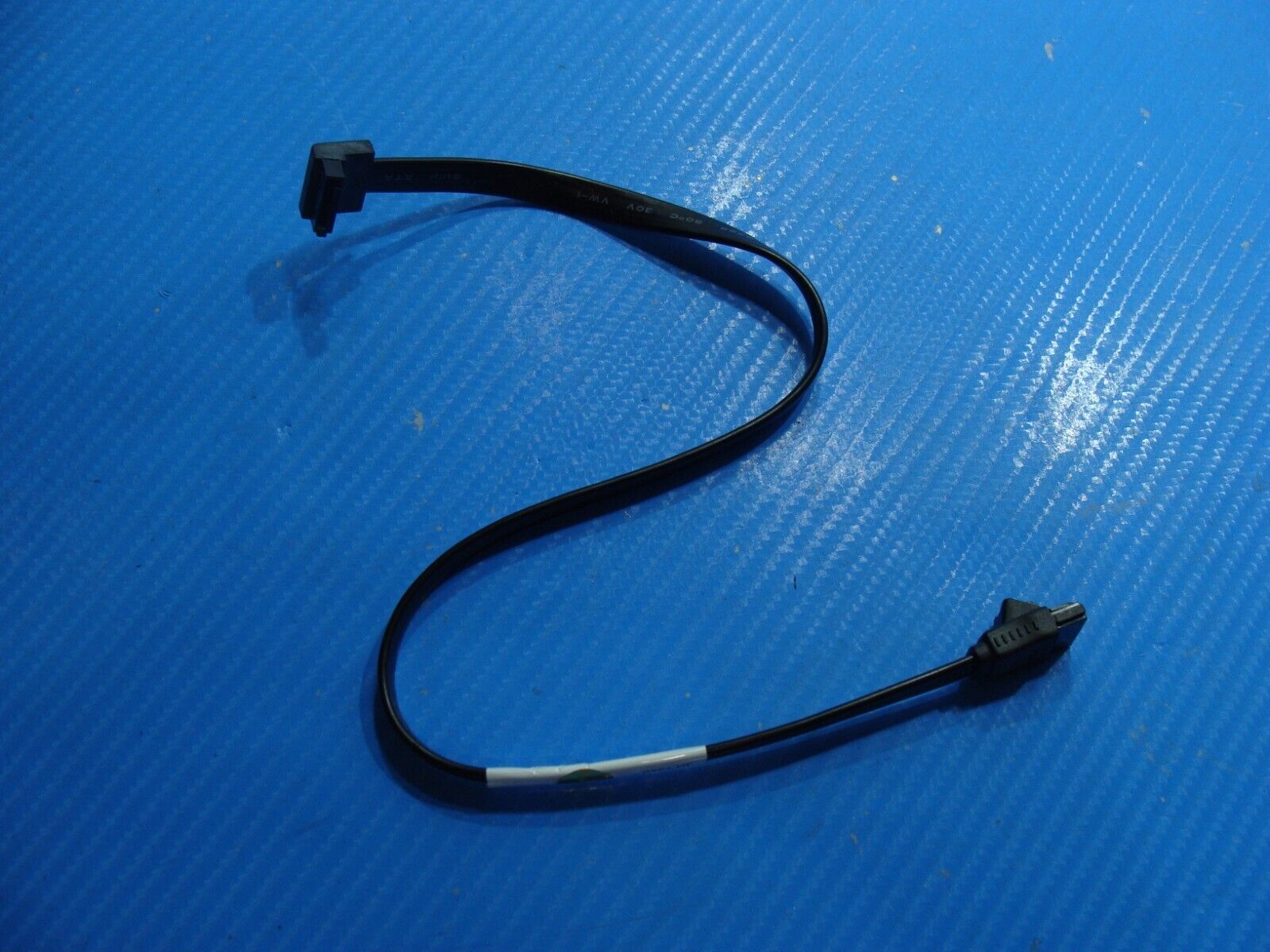 HP ENVY Phoenix 810-150se Genuine Desktop SATA DATA Cable 697736-001