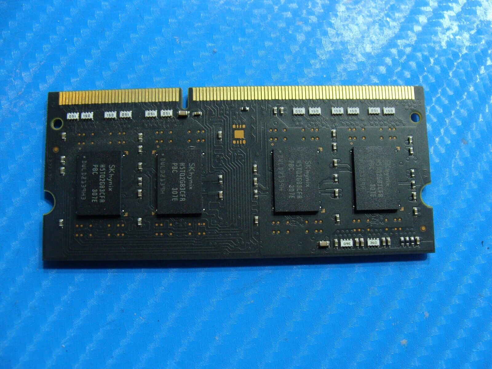 MacBook Pro A1278 So-Dimm Hynix 2Gb Memory Ram PC3-12800S HMT325S6CFR8C-PB