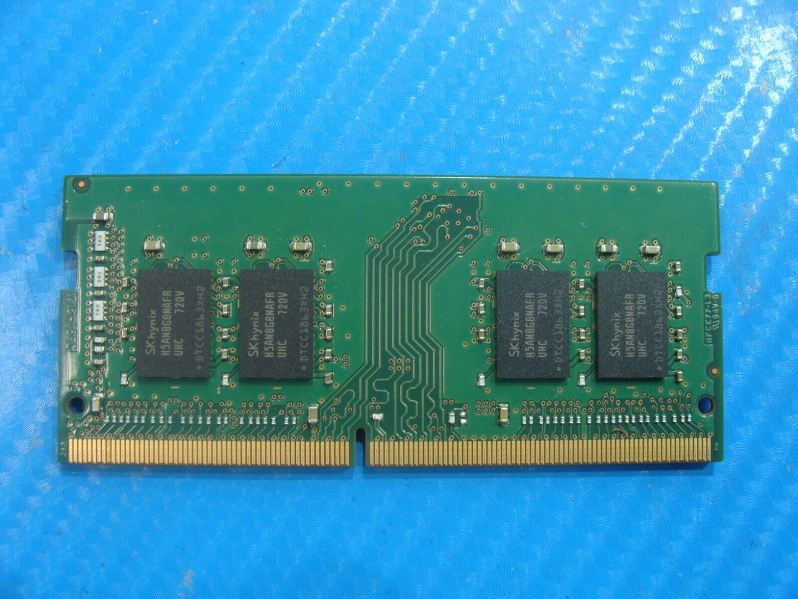 Dell 3379 So-Dimm SK Hynix 8GB 1Rx8 Memory RAM PC4-2400T HMA81GS6AFR8N-UH