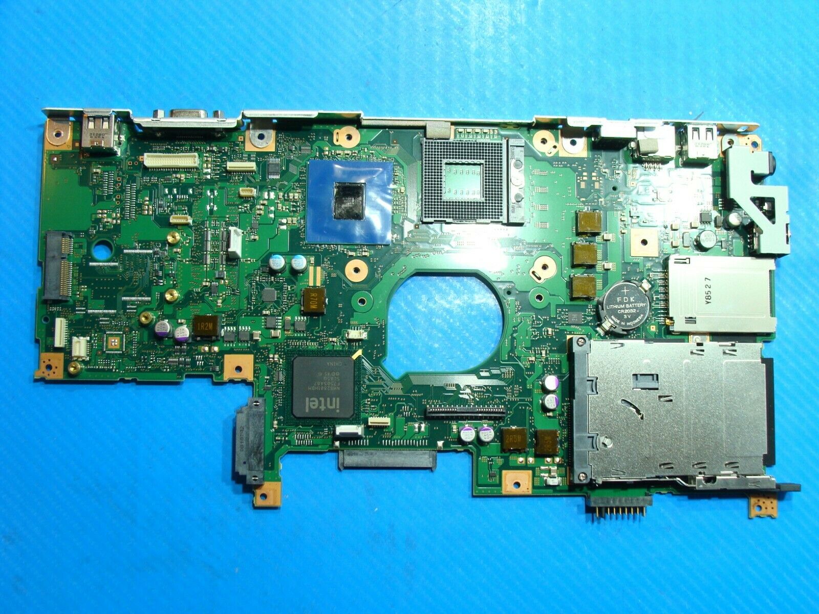 Fujitsu Lifebook A6120 15.4