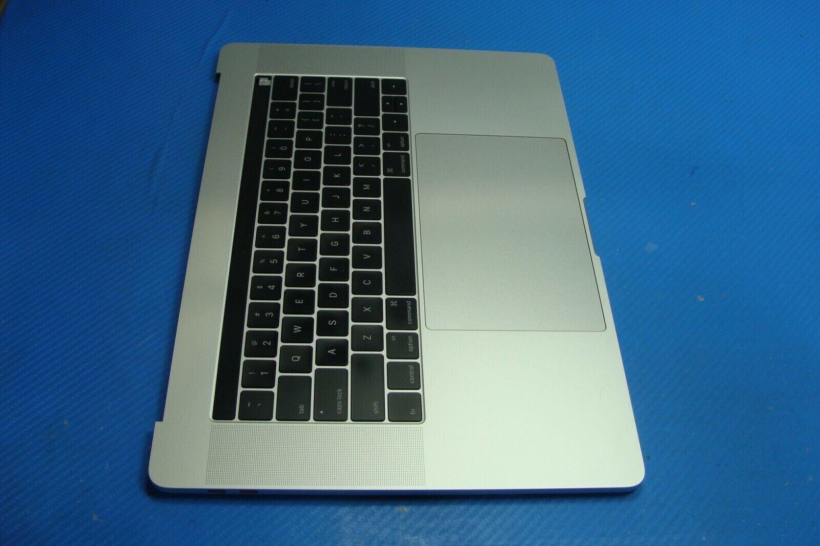 MacBook Pro A1707 MLW82LL/A Late 2016 15