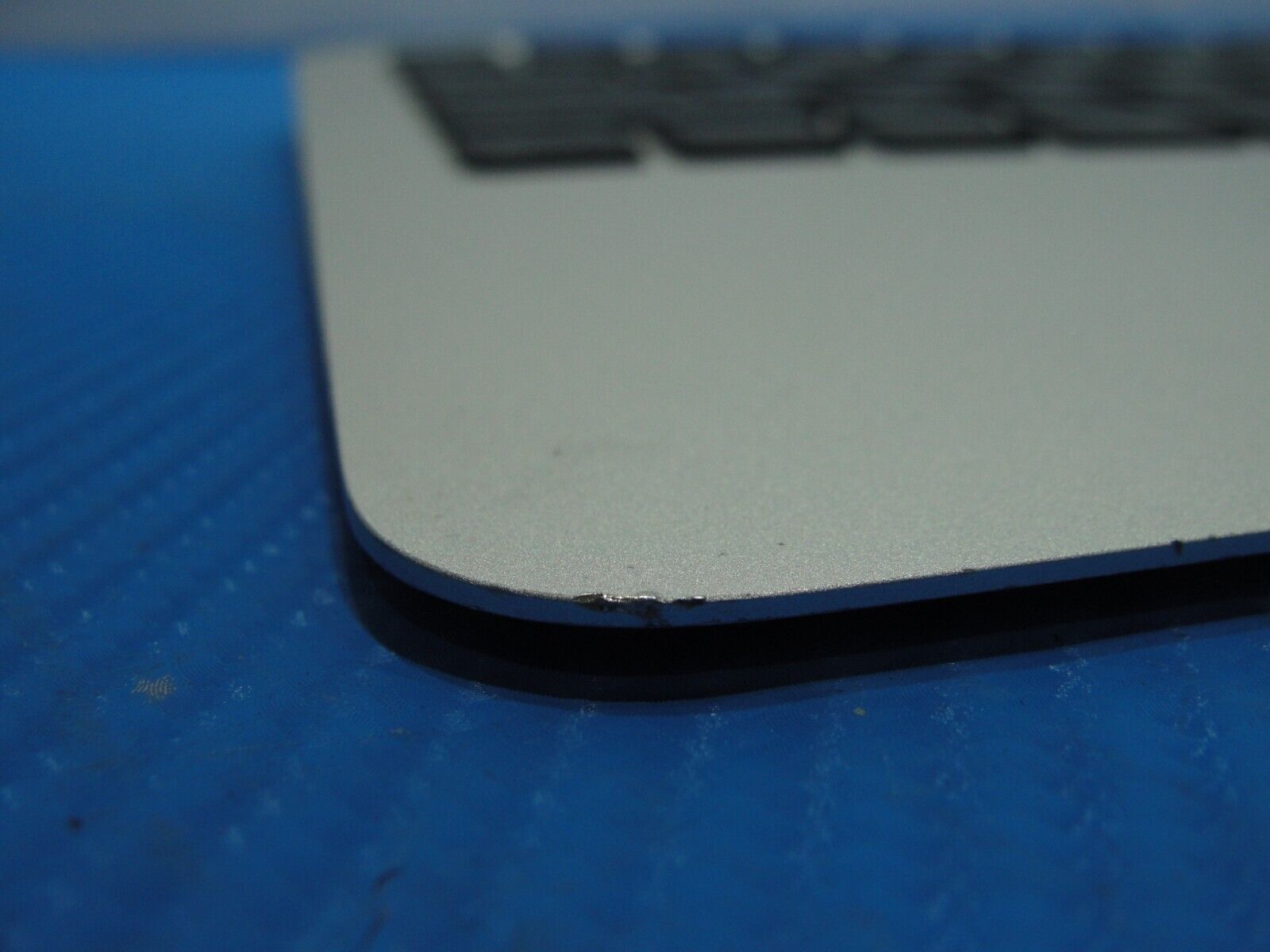 Macbook Air A1465 Early 2014 MD711LL/B 11