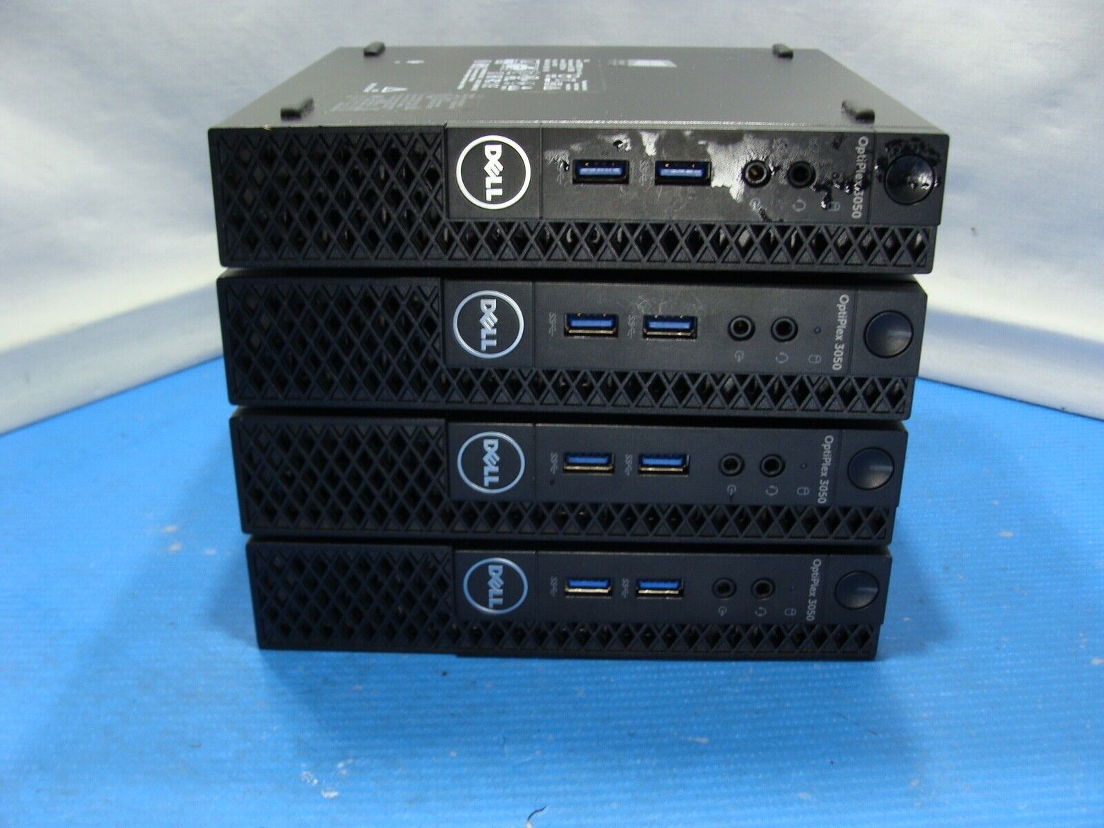 Lot of 4 WIFI+BT DELL Optiplex 3050 MFF i5-7500T 2.70GHz 8GB RAM 256GB W10P