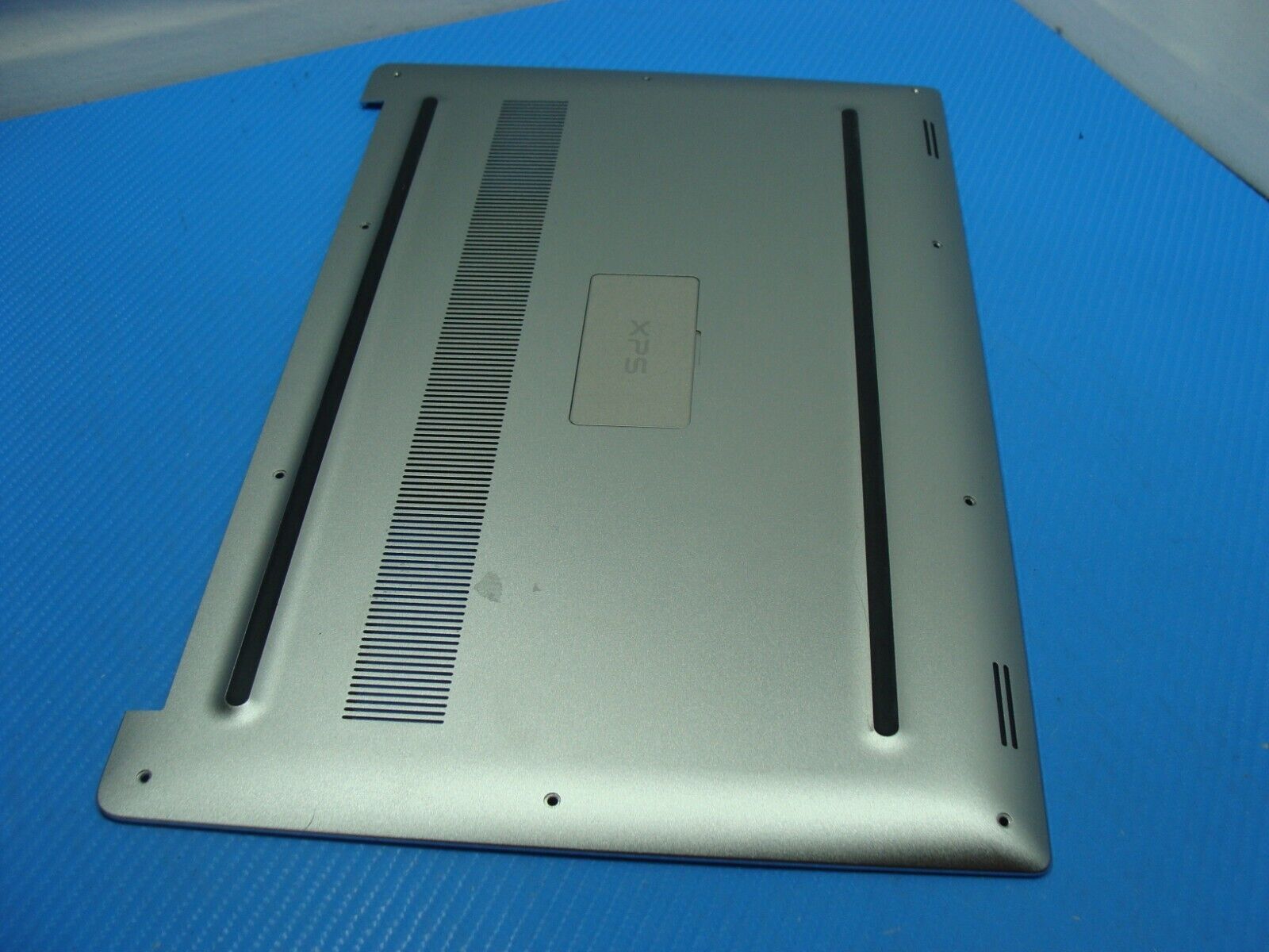 Dell XPS 15 9560 15.6