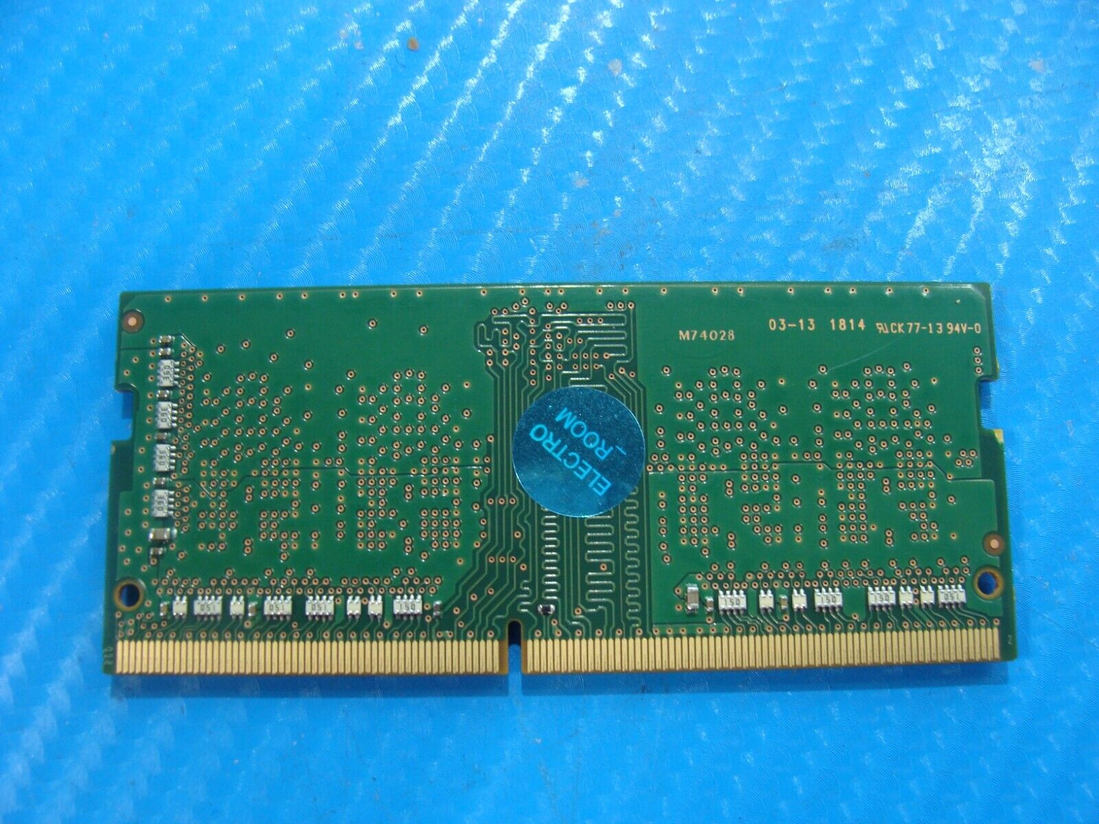 Dell 15 3573 Samsung 4GB 1Rx16 PC4-2400T Memory RAM SO-DIMM M471A5244BB0-CRC