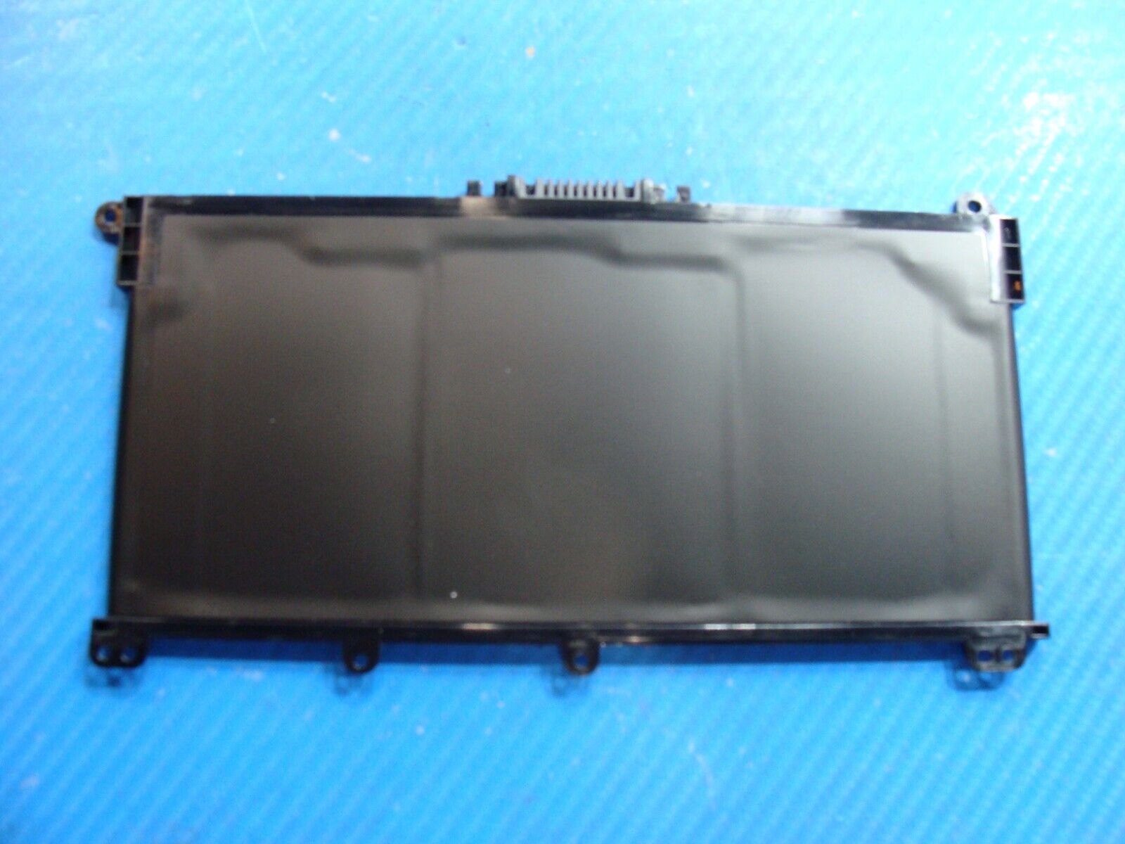 HP 17.3” 17-ca0020nr OEM Laptop Battery 11.55V 41.7Wh 3470mAh HT03XL L11119-855