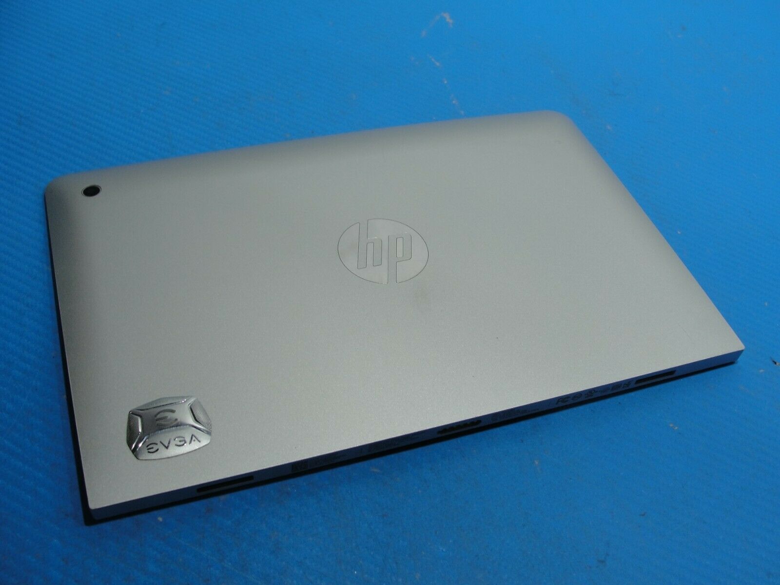 HP Notebook x2 Detachable 10-p092ms 10.1