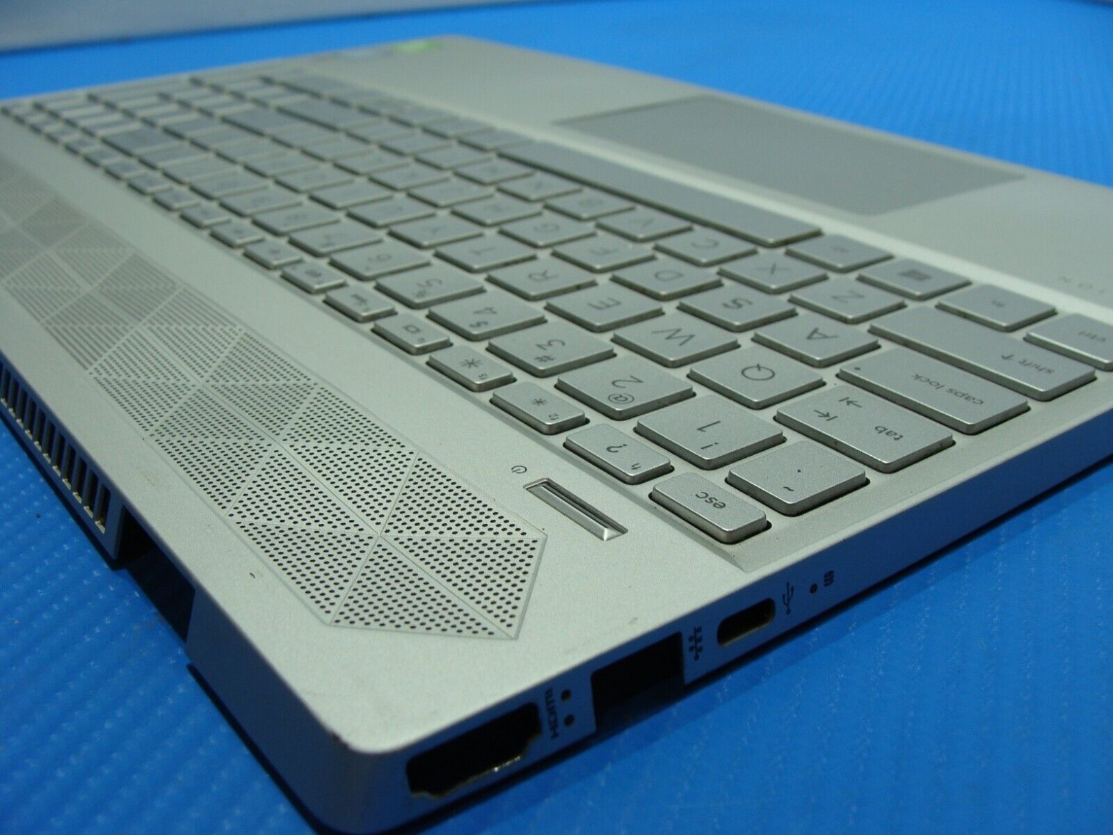 HP Pavilion 15-cs0073cl 15.6