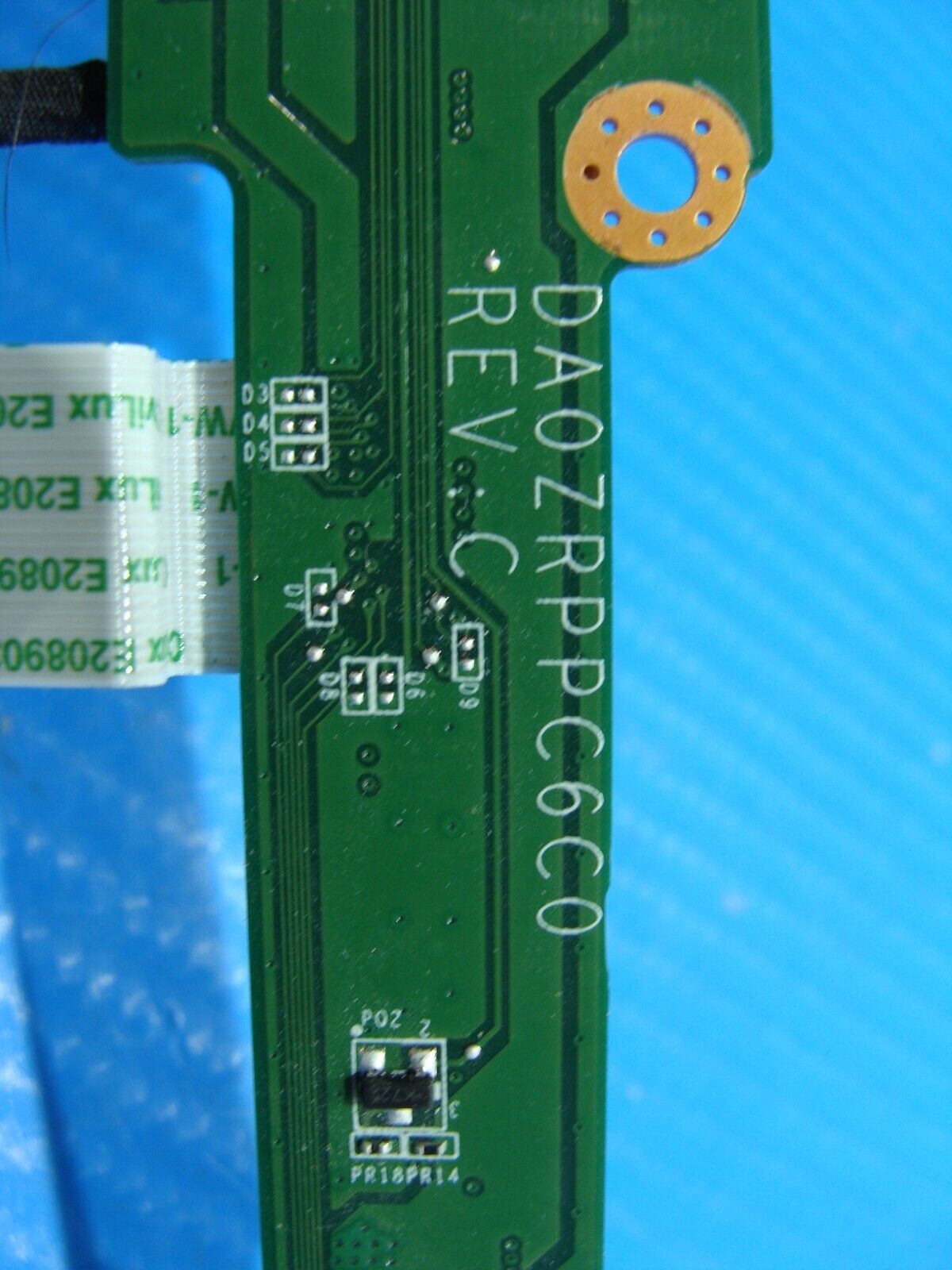 Acer Aspire V5-551-8401 15.6