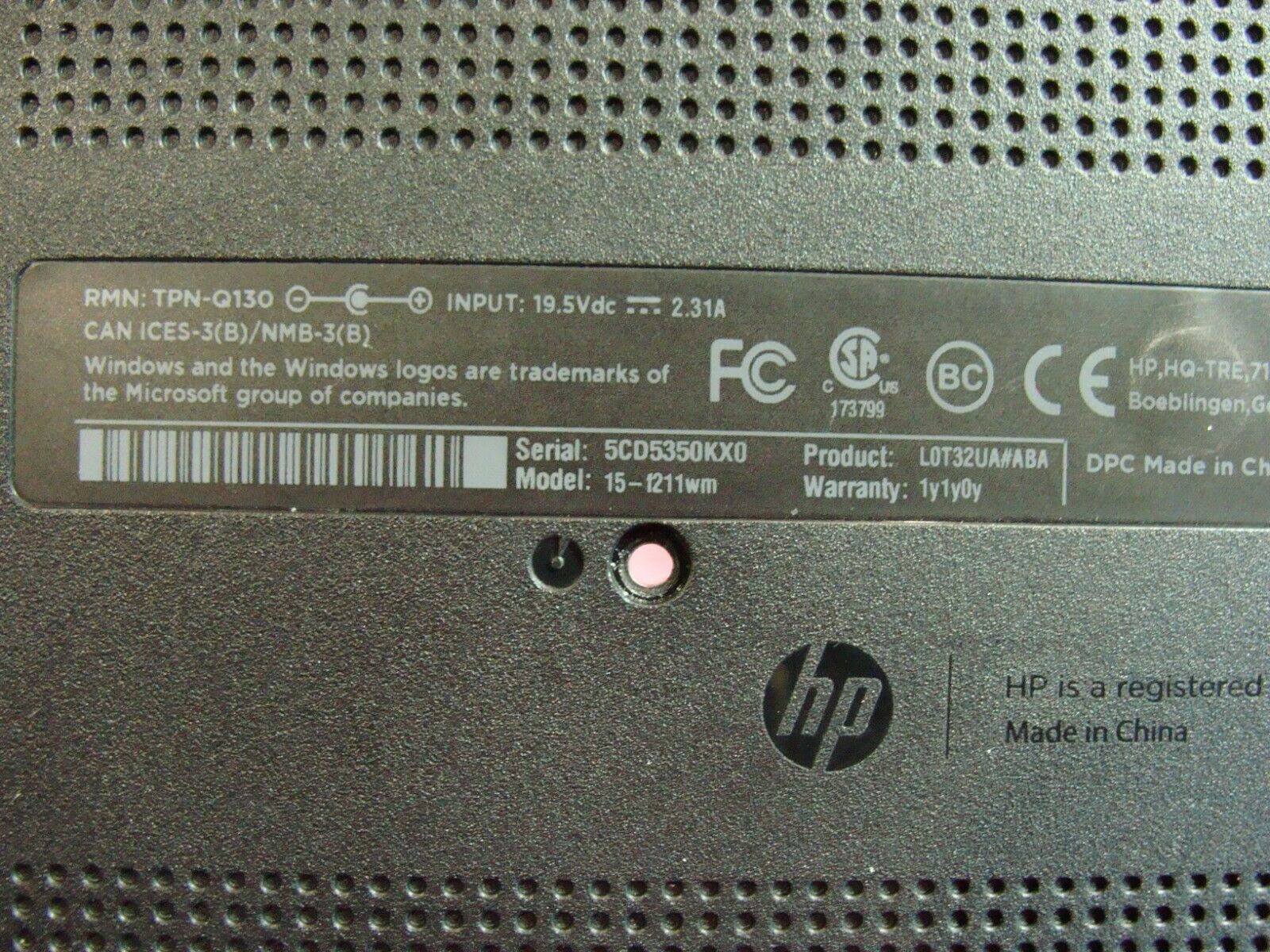 HP 15-f211wm 15.6