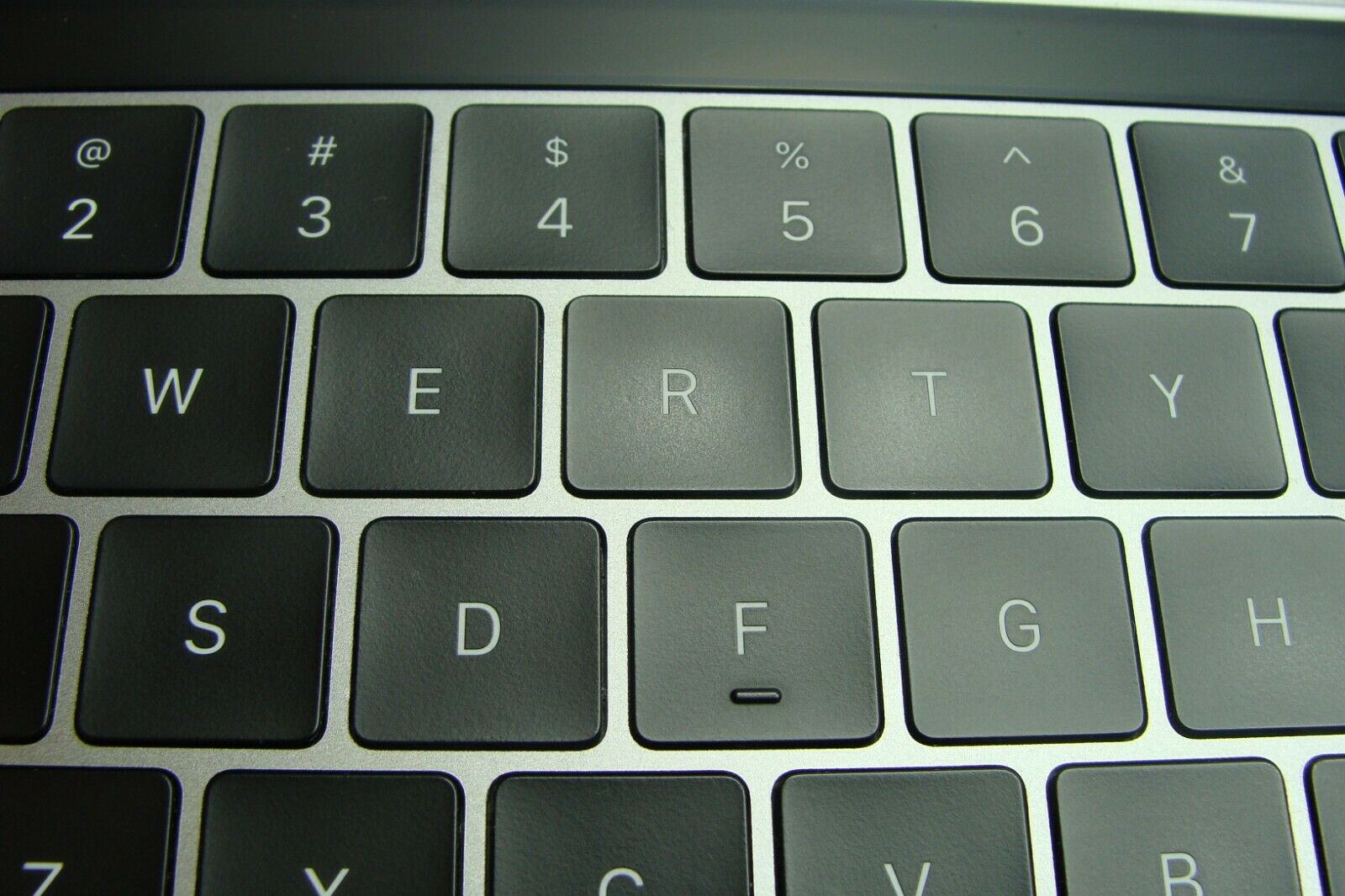 MacBook Pro A1707 15