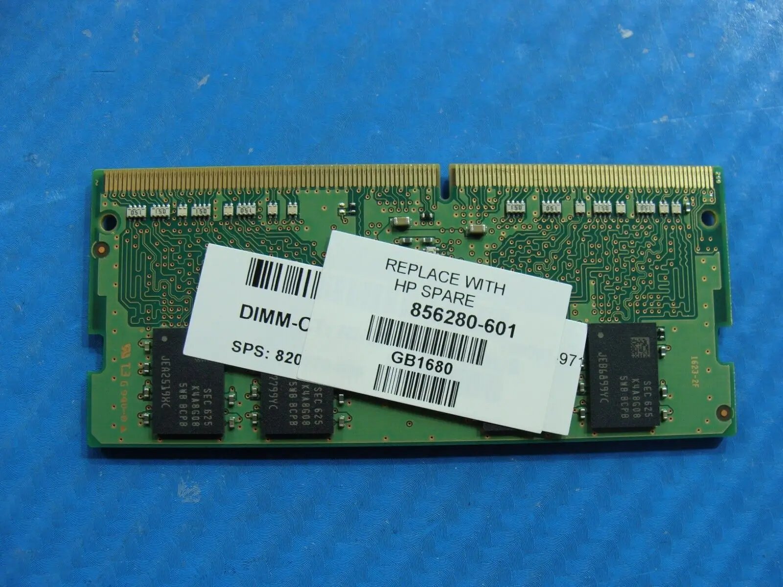 HP  m6-aq005dx So-Dimm Samsung 8GB 1Rx8 Memory RAM PC4-2133P M471A1K43BB0-CPB