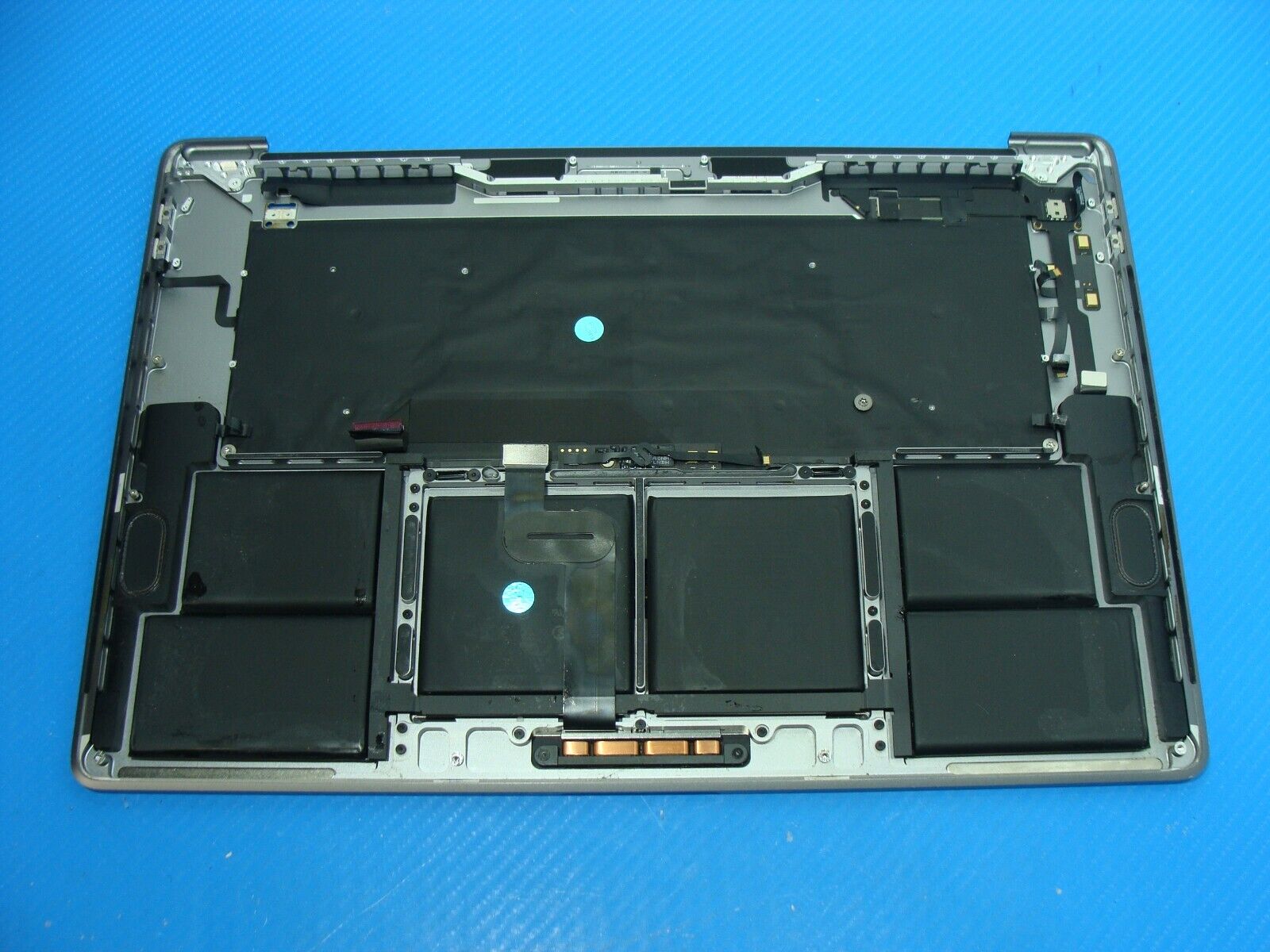 MacBook Pro 16 A2141 2019 MVVJ2LL/A OEM Top Case w/Battery Space Gray 661-13161