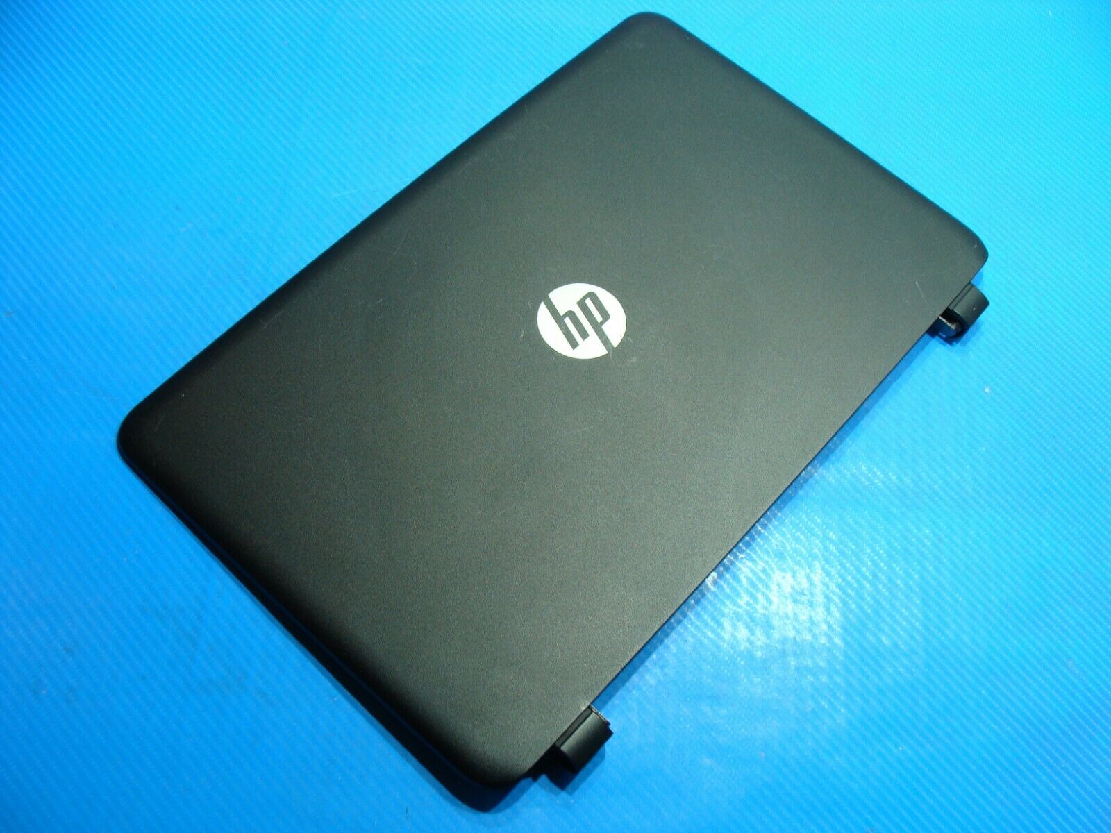 HP 15-f211wm 15.6