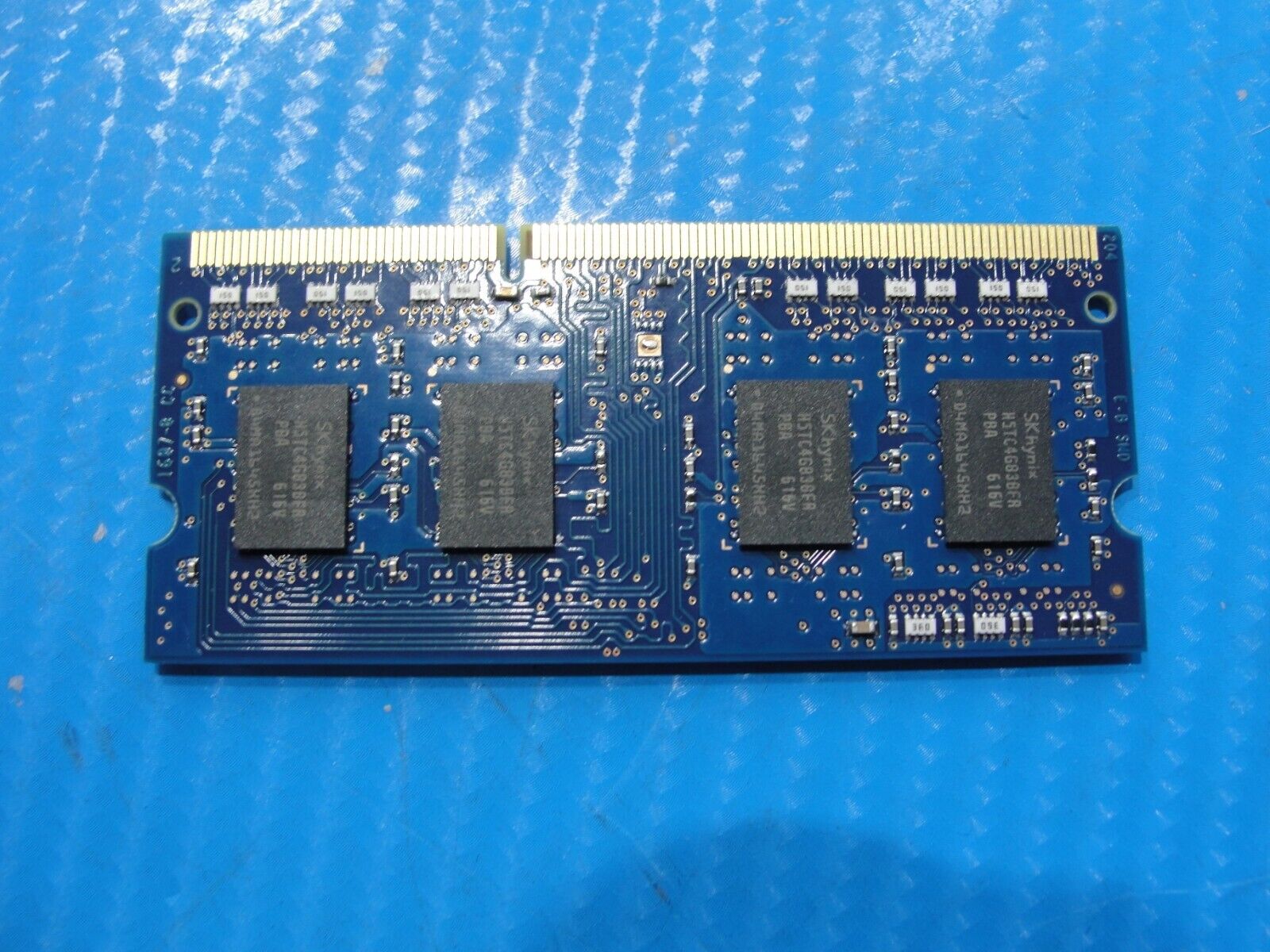 Dell 5759 So-Dimm SK Hynix 4Gb 1Rx8 Memory Ram PC3L-12800S HMT451S6BFR8A-PB