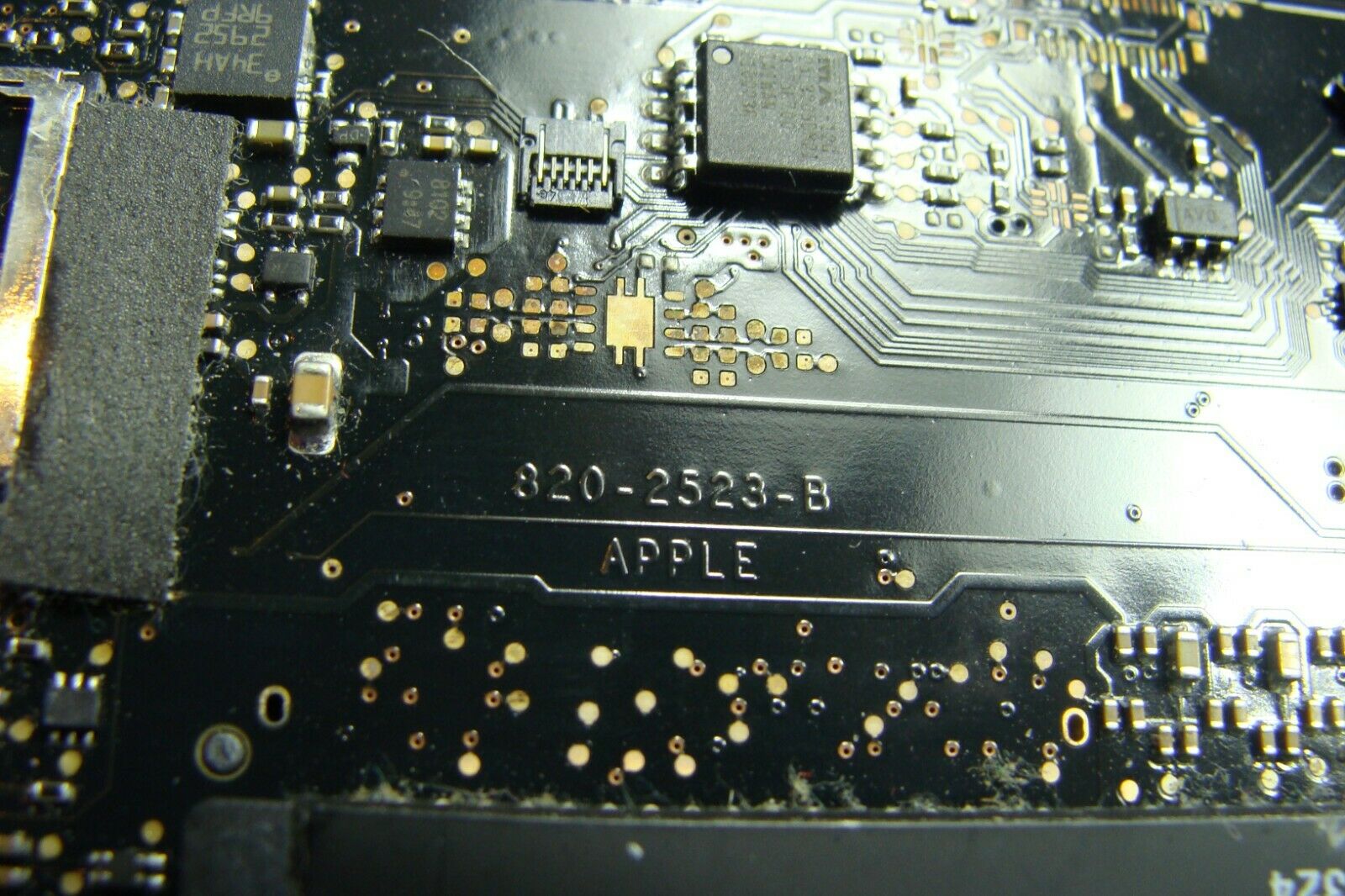 MacBook Pro 15 A1286 2009 MB985LL 2 Duo P8800 2.66GHz Logic Board 661-5212 as is 