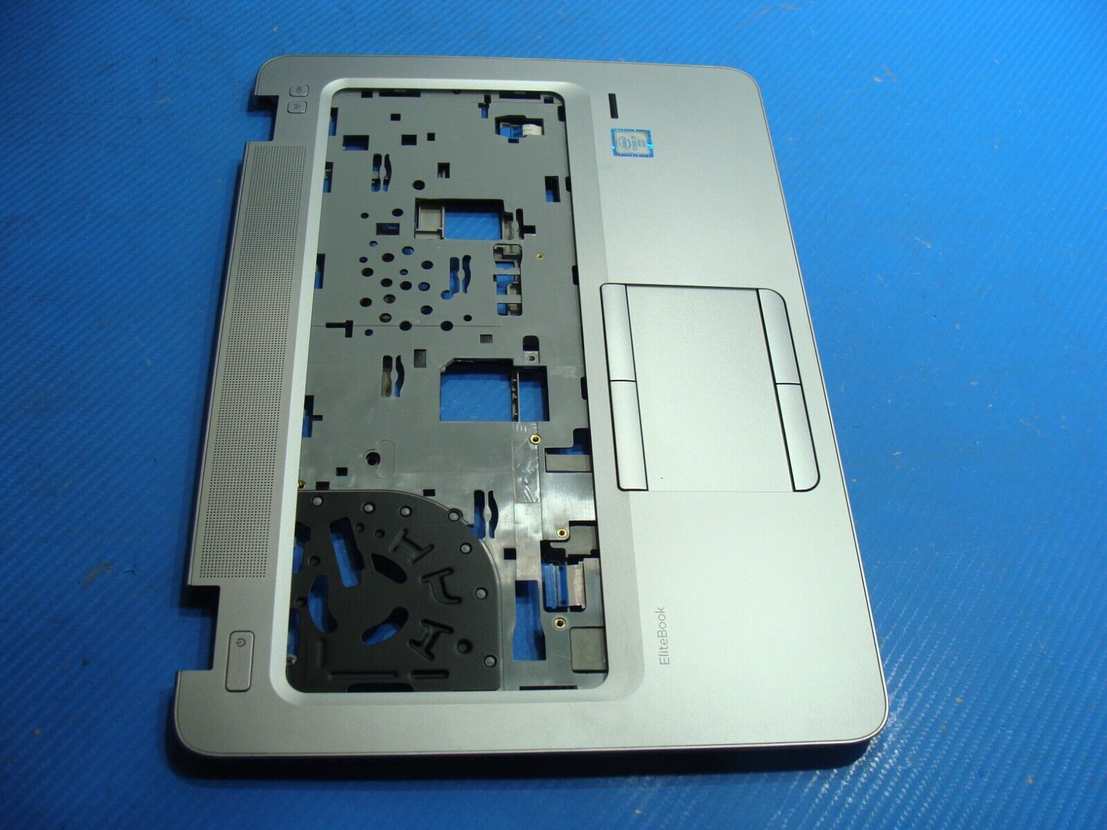 HP EliteBook 840 G3 Palmrest w/Touchpad Speakers Middle Chassis 821164-001 Grd A