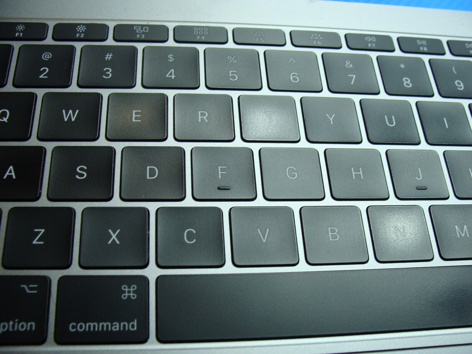 MacBook Pro A1708 13