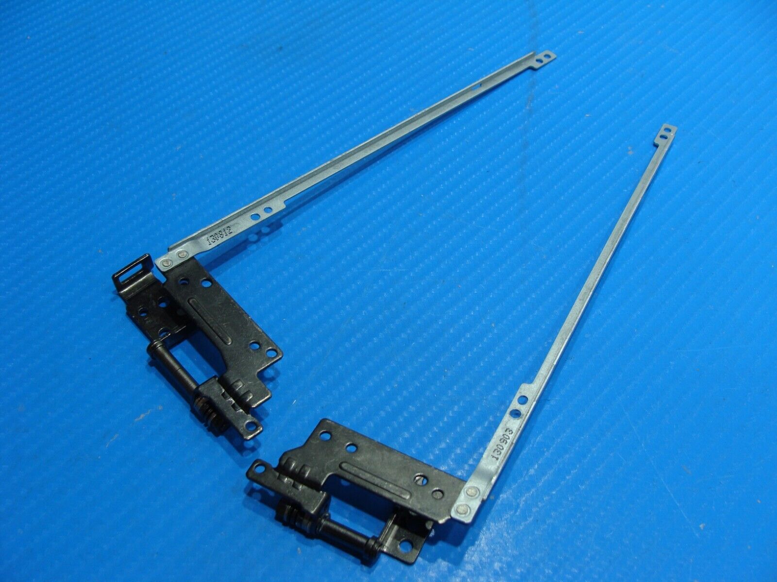 Dell Inspiron 11.6” 11 3137 Genuine Laptop LCD Left & Right Hinge Set Hinges