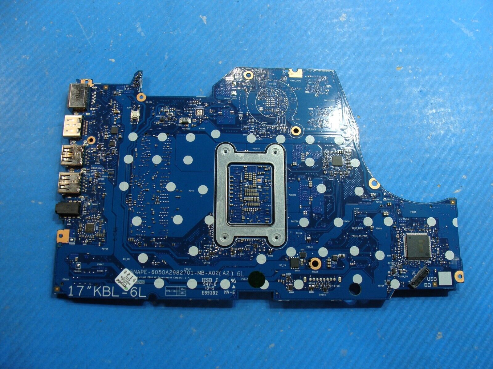 HP 17.3” 17-by0022cy Genuine Laptop Intel i5-8250U 1.6GHz Motherboard L22736-601