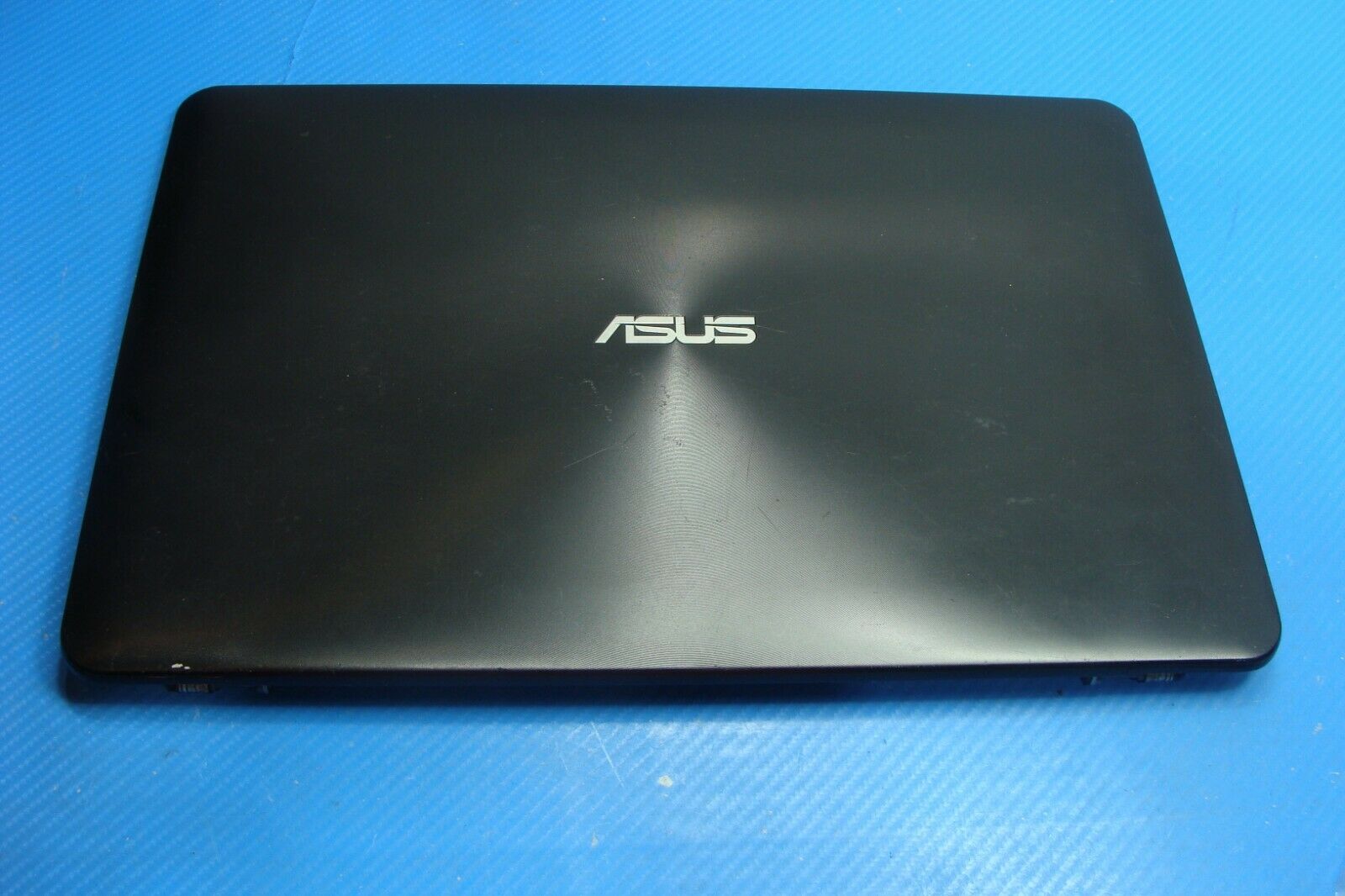 Asus F555LA-AB31 15.6