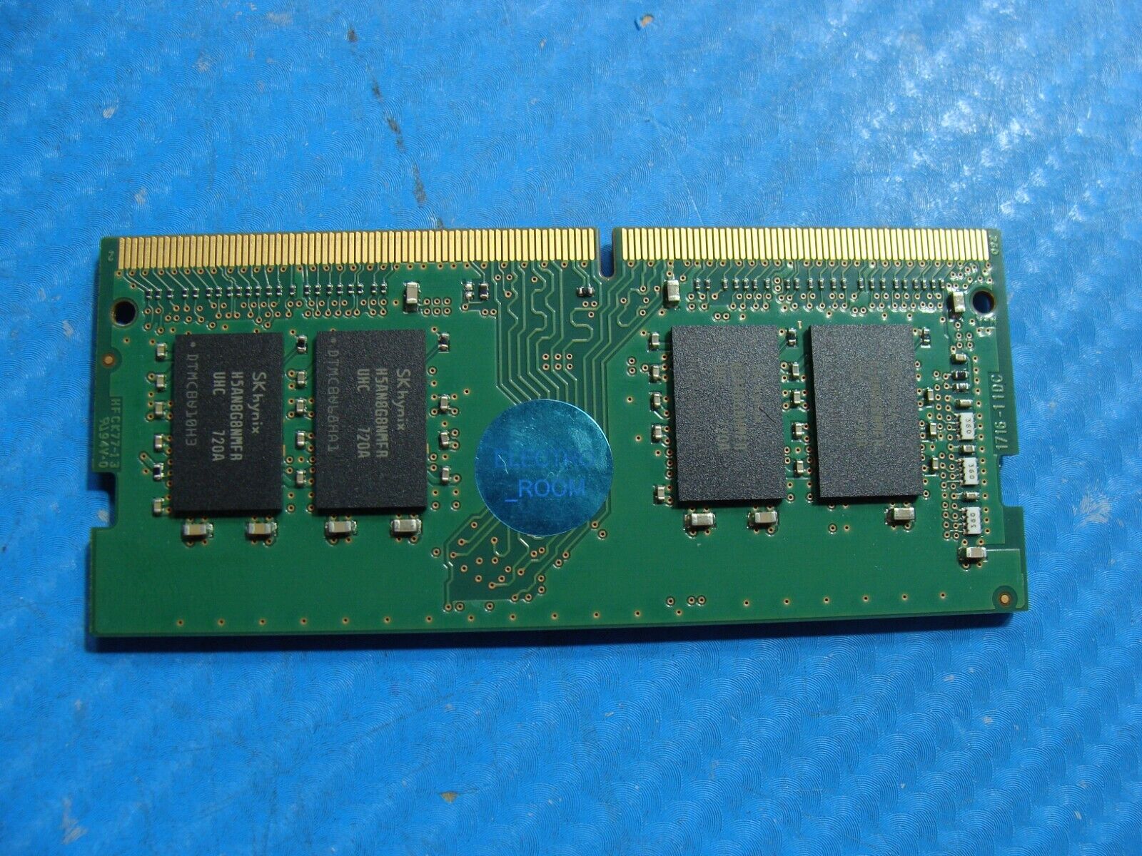 Dell 7480 SK Hynix 8GB Memory Ram So-Dimm PC4-2400T HMA81GS6MFR8N-UH