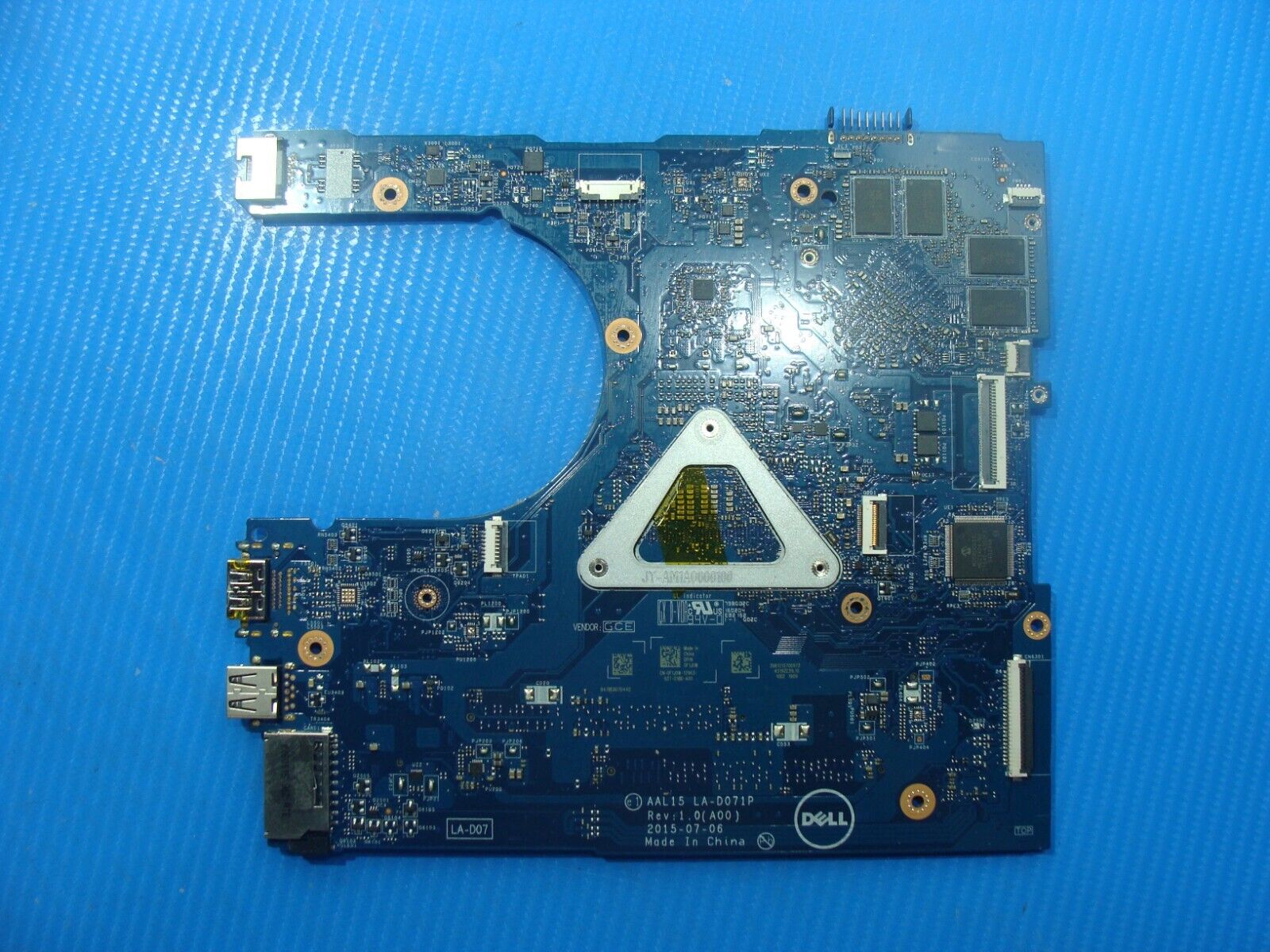 Dell Inspiron 15.6” 15 5559 OEM Intel i7-6500U 2.5GHz Motherboard LA-D071P F1J0W