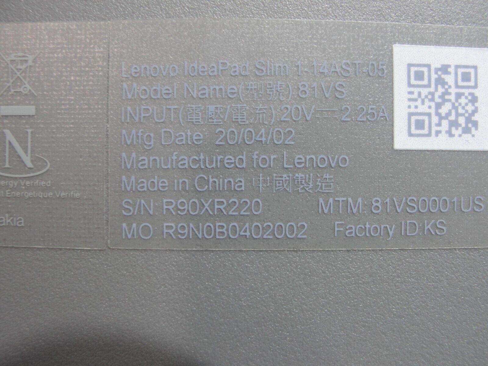 Lenovo IdeaPad Slim 1-14AST-05 14