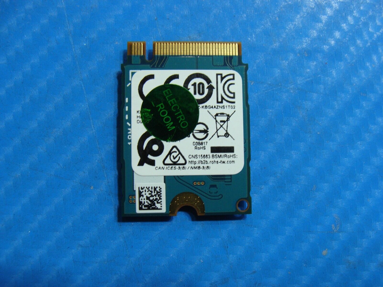 Dell 5300 Kioxia 256GB M.2 NVMe SSD Solid State Drive KBG40ZNS256G FWJTG