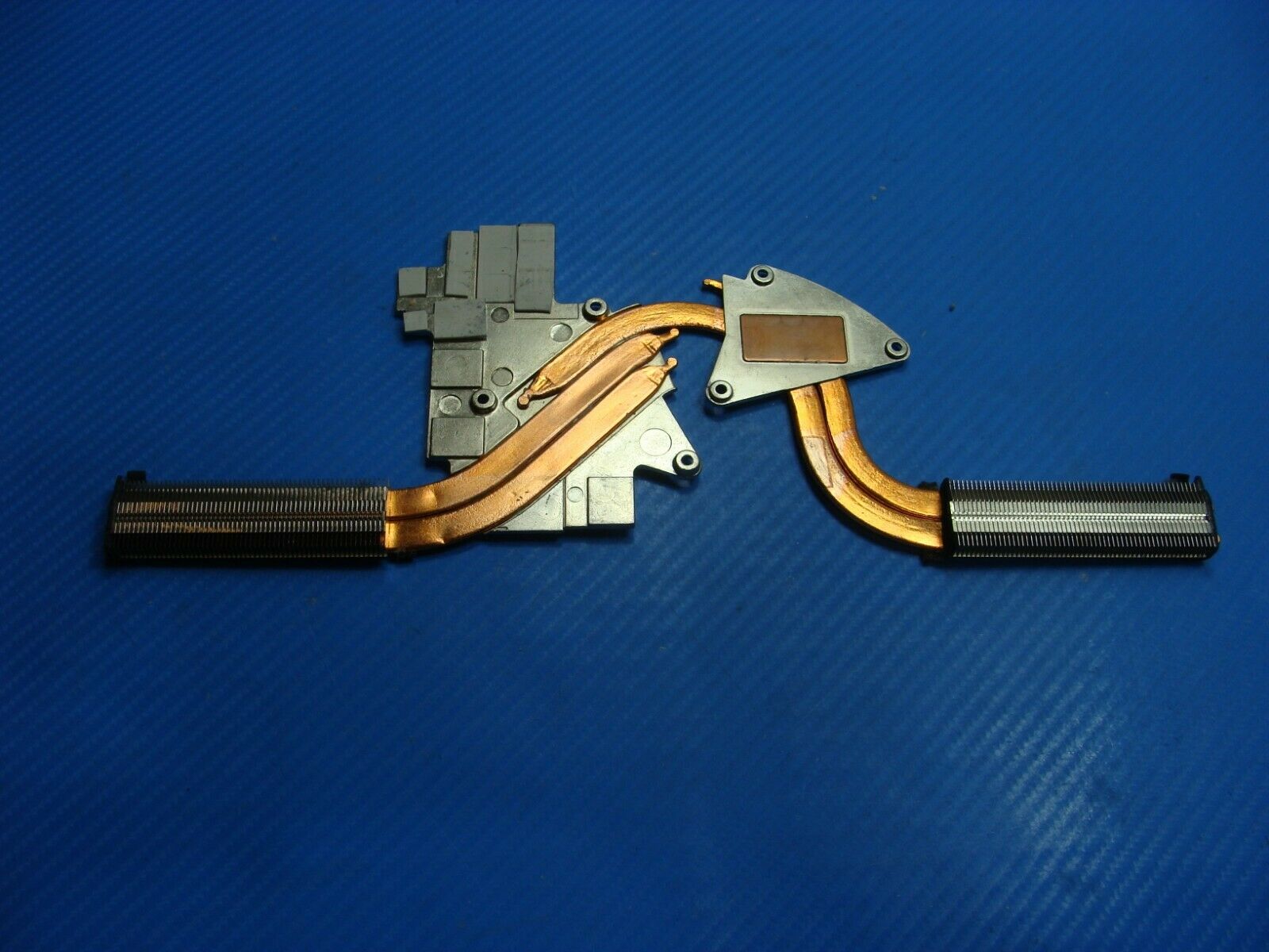Razer Blade RZ09-01652E21 14