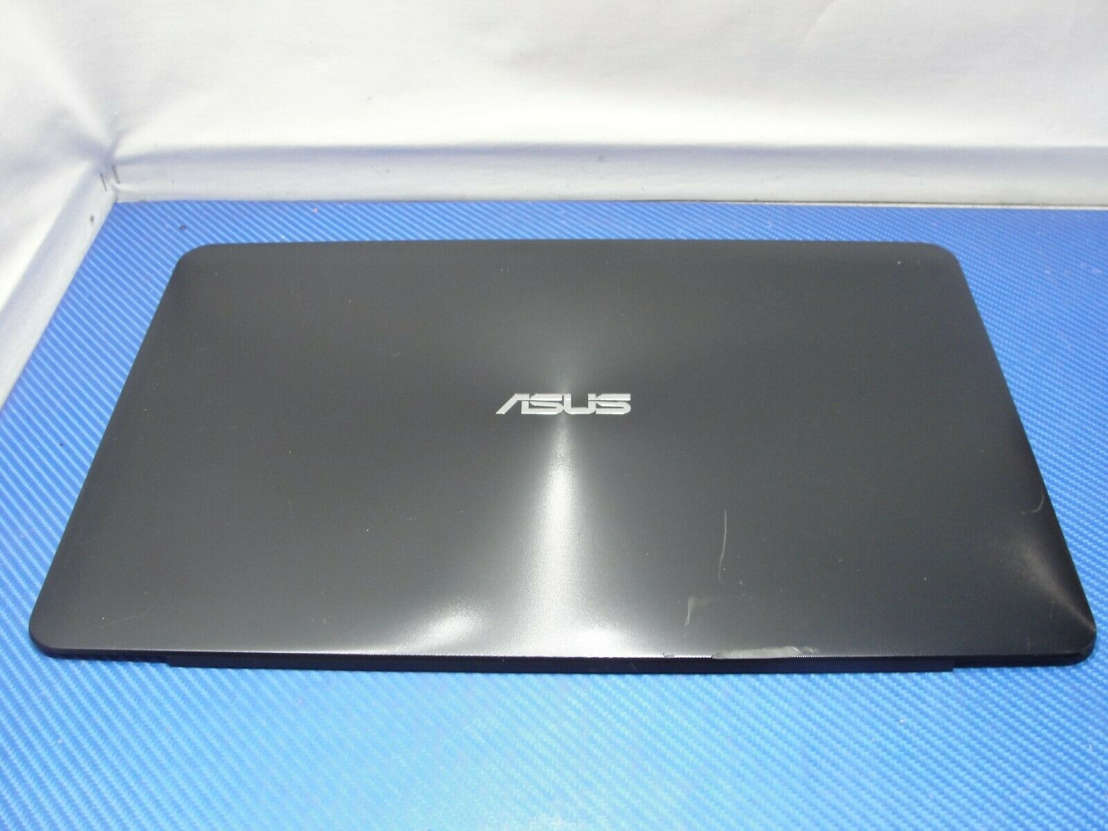 Asus X555LA-HI31103J 15.6