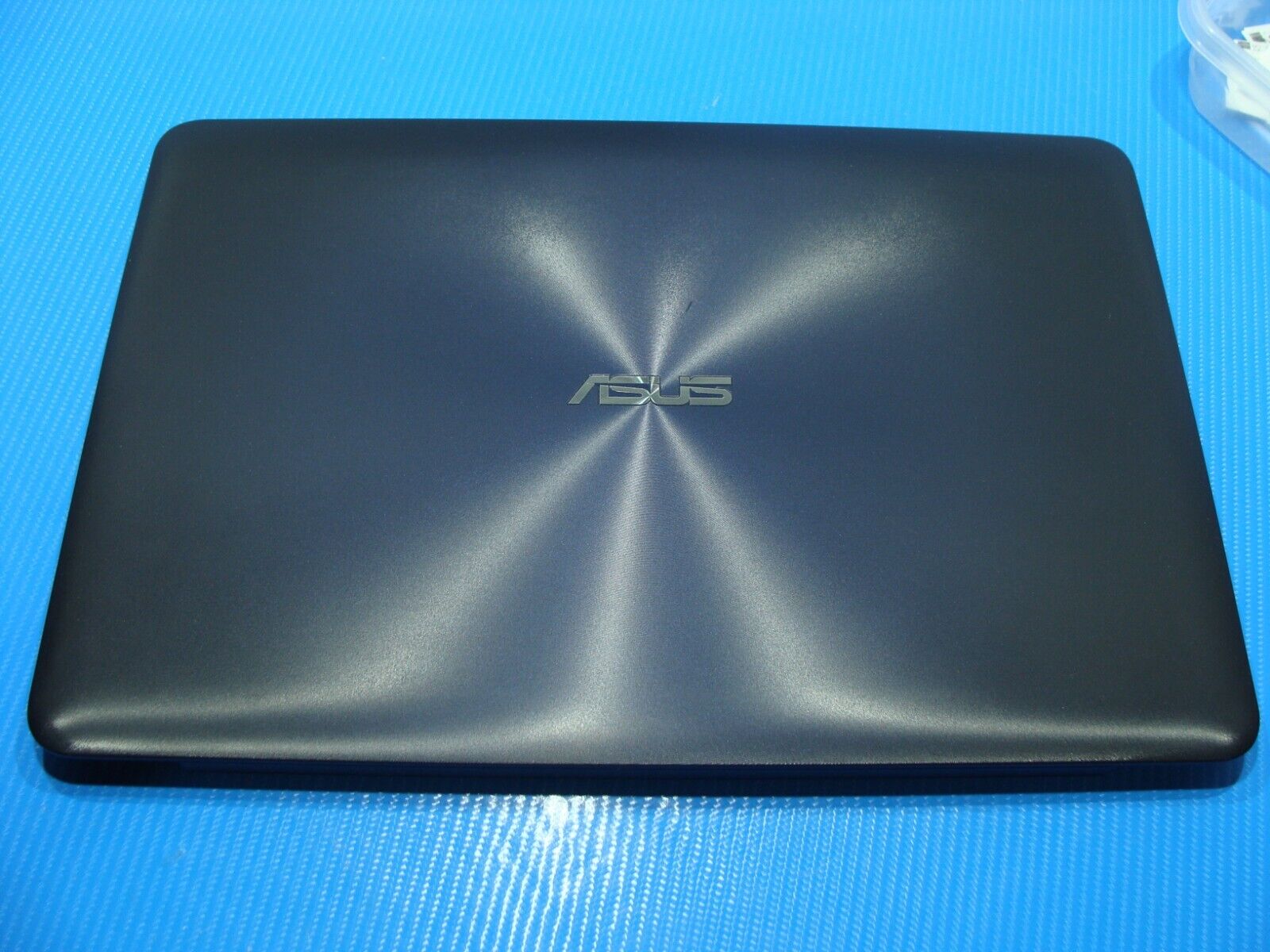 Asus 15.6” X556UQ-NH71 LCD Back Cover w/Front Bezel 13NB09S2AP0211