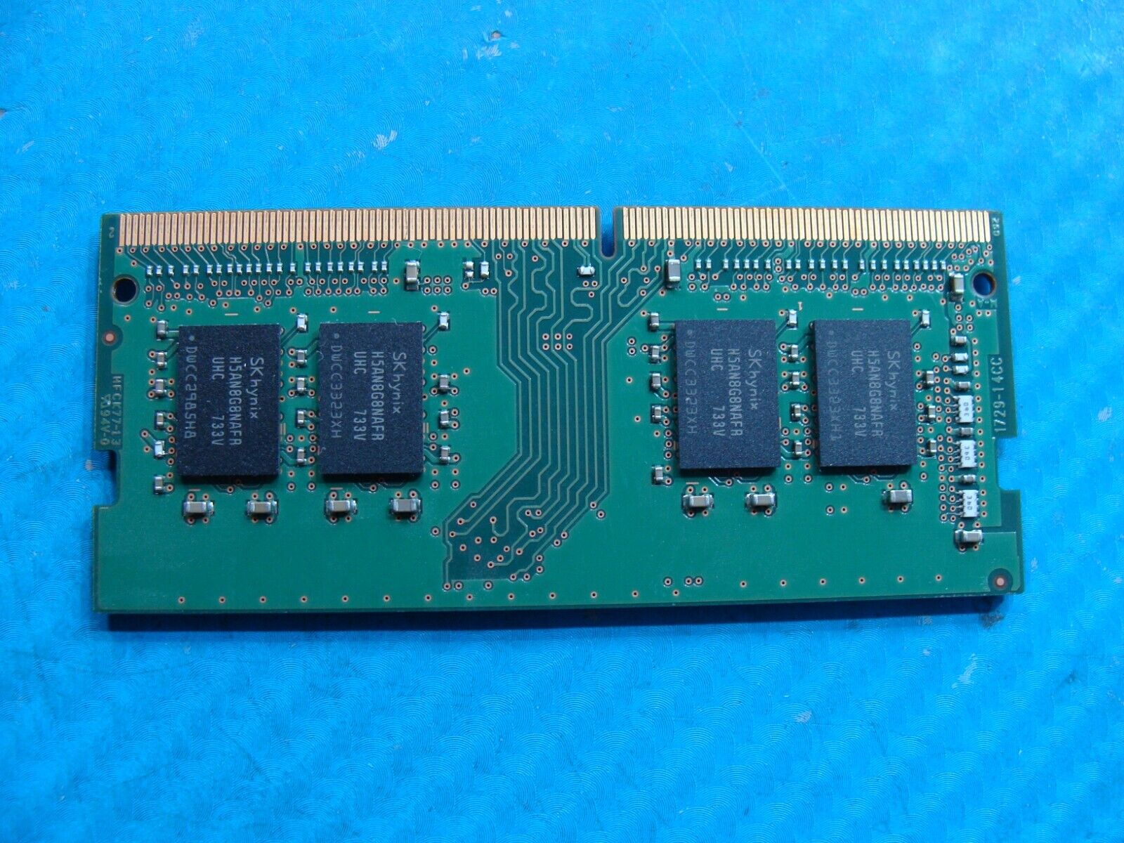 Dell 15 5567 SK Hynix 8GB 1Rx8 PC4-2400T Memory RAM SO-DIMM HMA81GS6AFR8N-UH