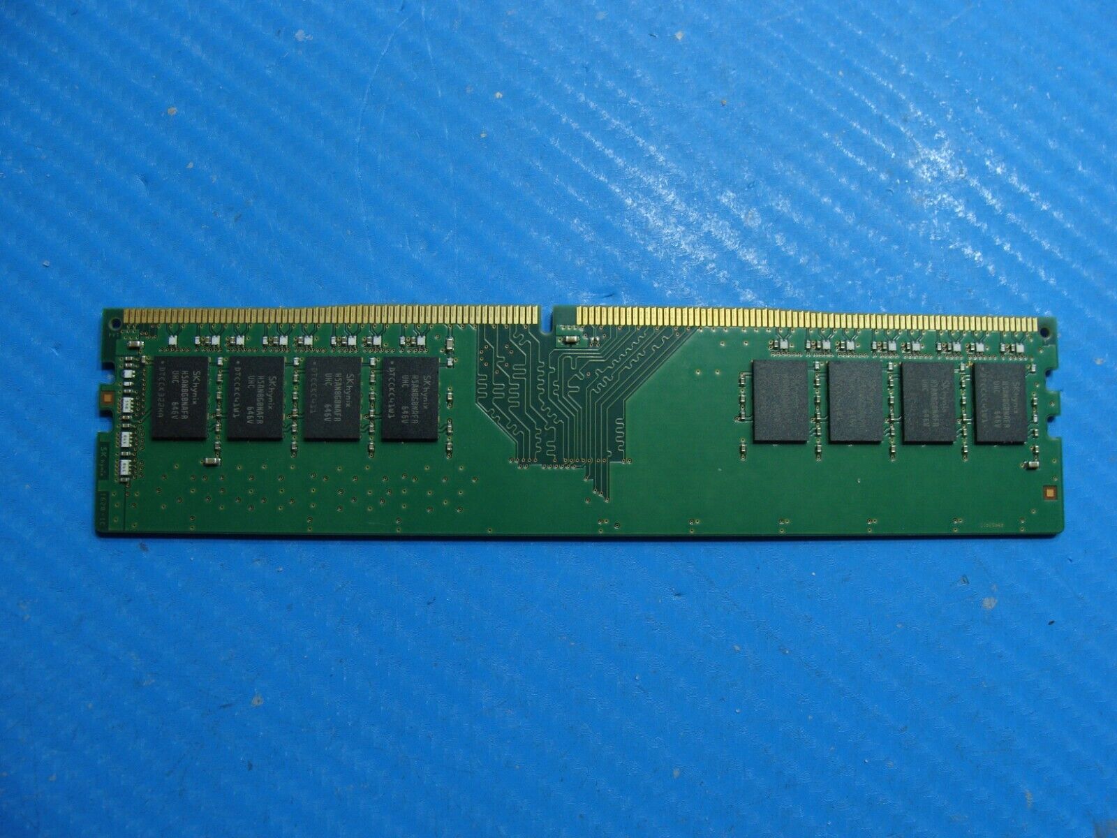 Dell 3668 SK Hynix 8GB 1Rx8 PC4-2400T DIMM Memory RAM HMA81GU6AFR8N-UH