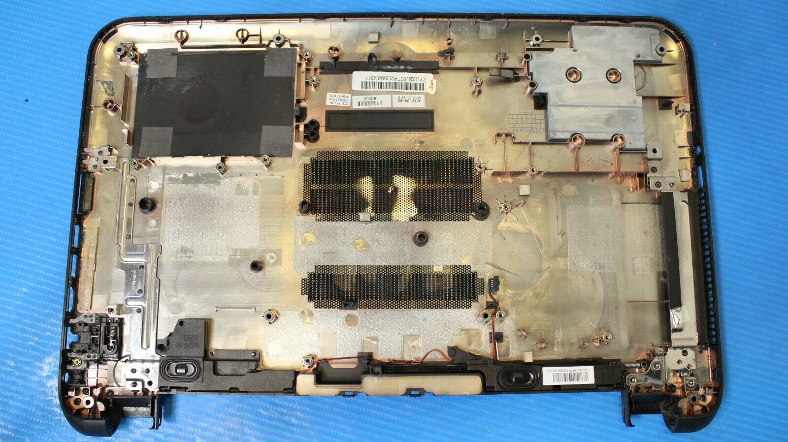 HP Pavilion 15-b129wm 15.6