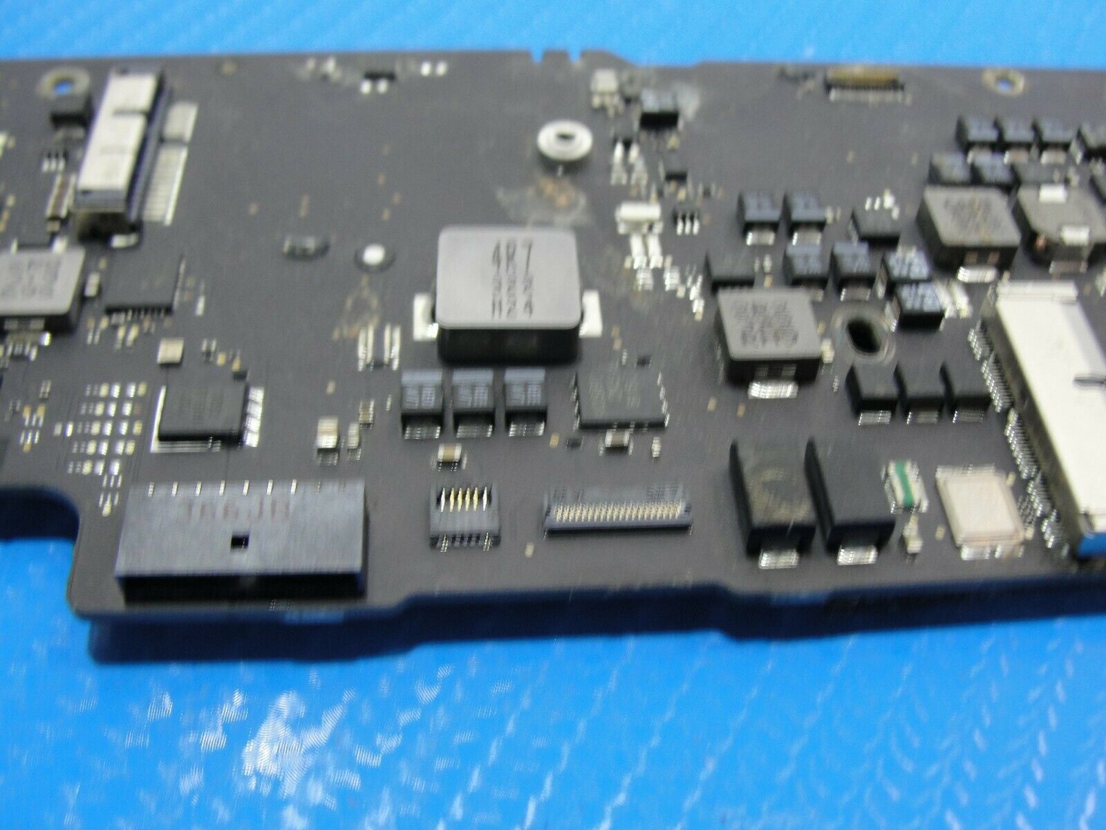 MacBook Air A1466 13