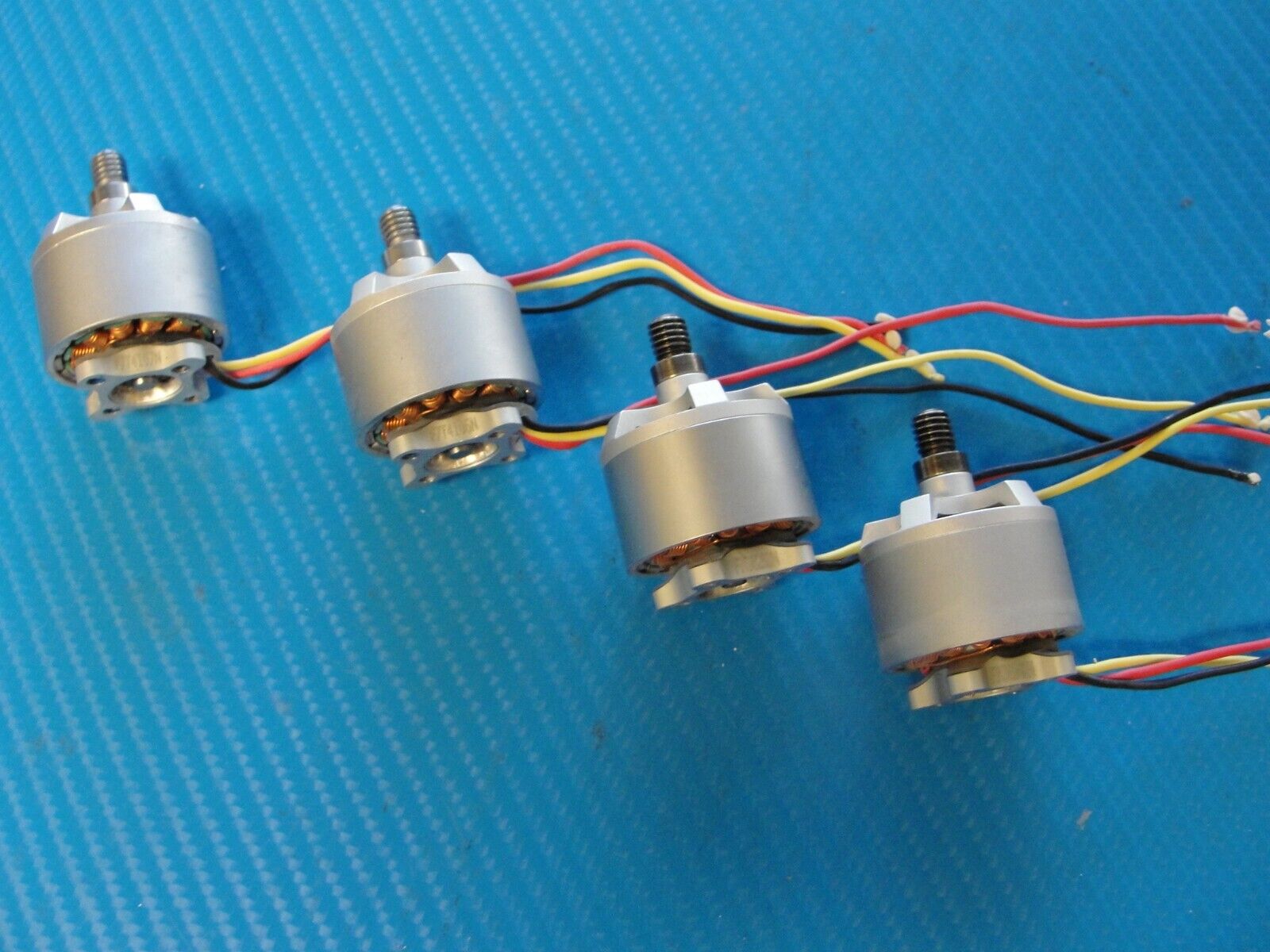 DJI Phantom 3 ADV Drone Set of 4 Motors Motor Engine 2x CCW + 2x CW GOOD