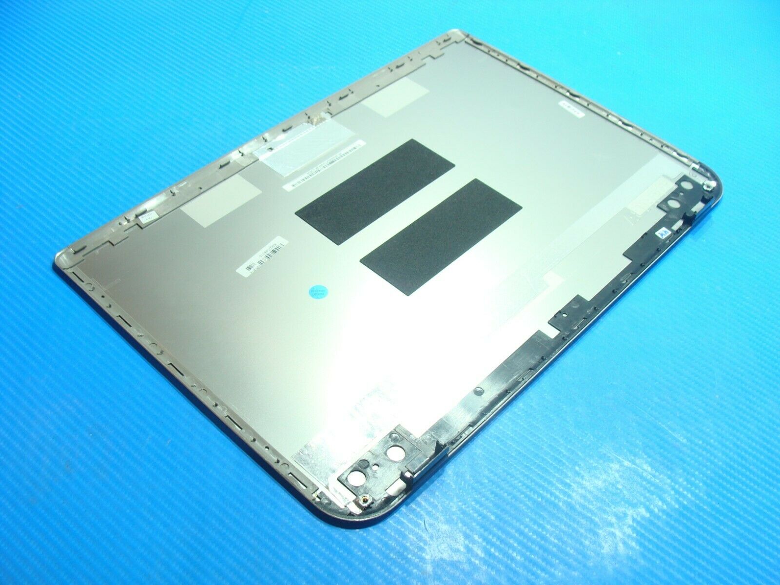 Toshiba Satellite E45t-A4100 14